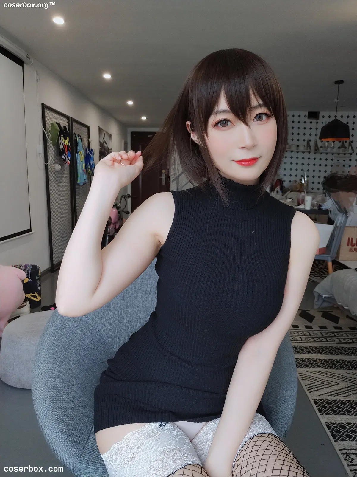 白银81 NO.004 黑色包臀裙 - 2