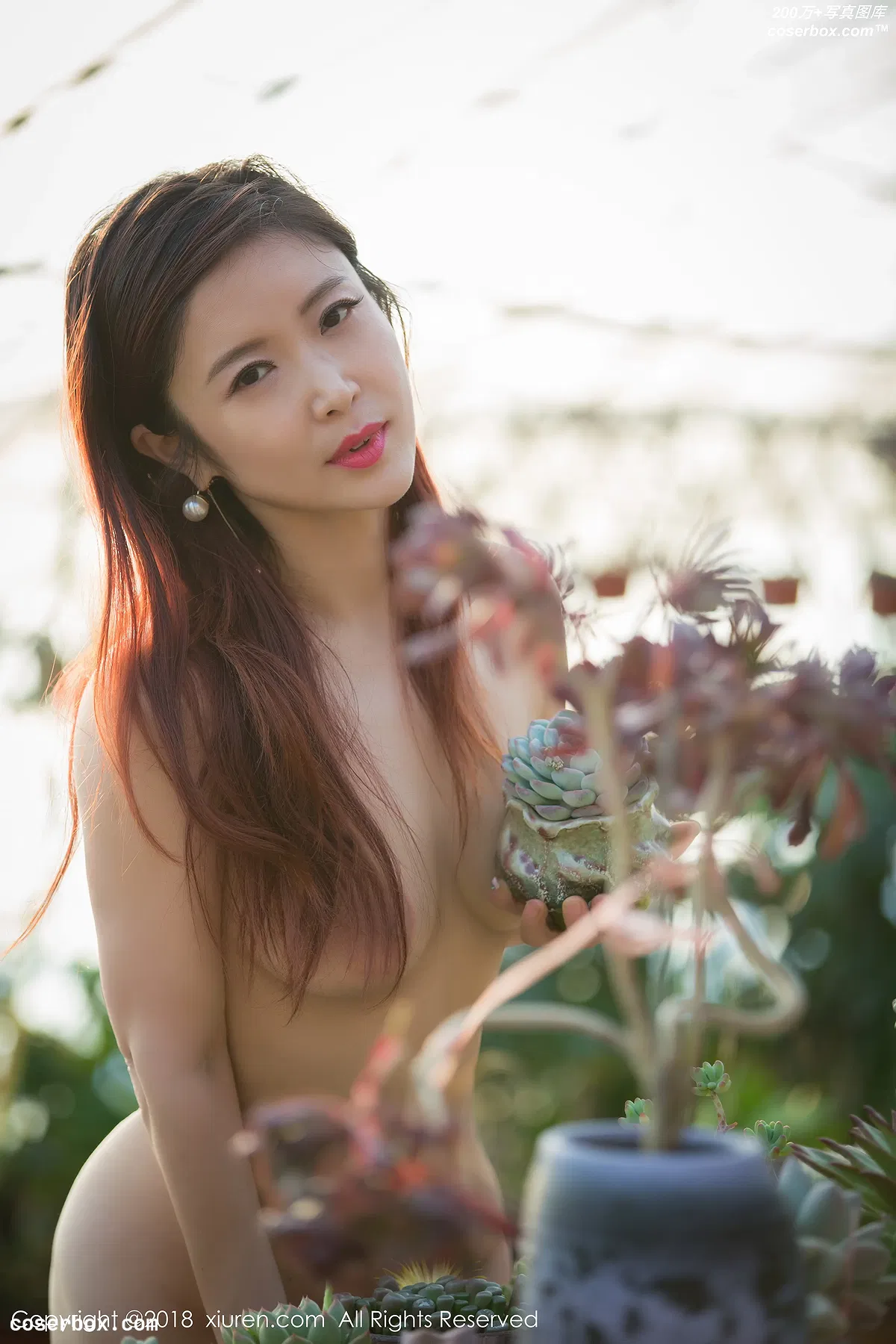 [Xiuren秀人网]2018.01.02 NO.884 西希白兔[48+1P／149MB] - 1