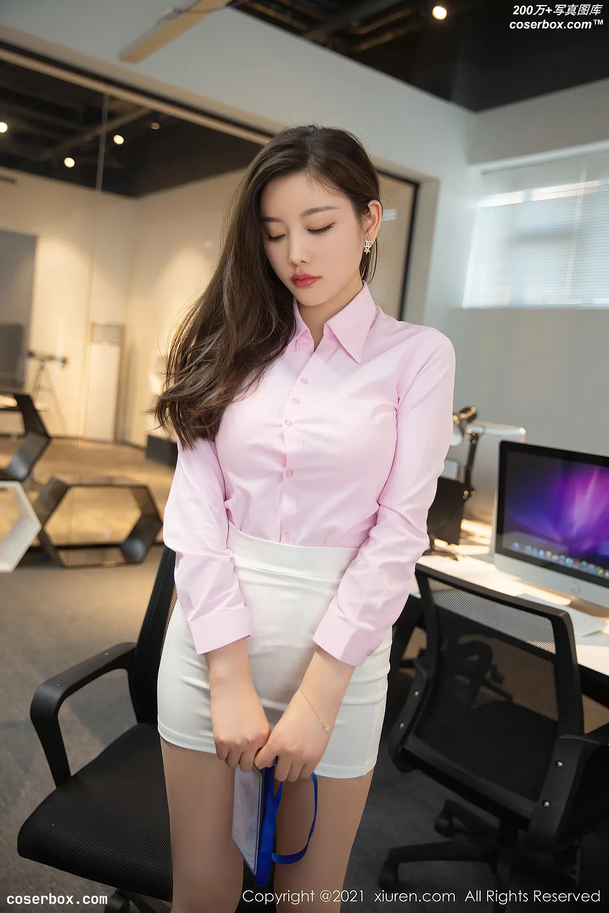 [XIUREN秀人网] 2021.12.15 No.4341 杨晨晨Yome [82P818MB] - 2