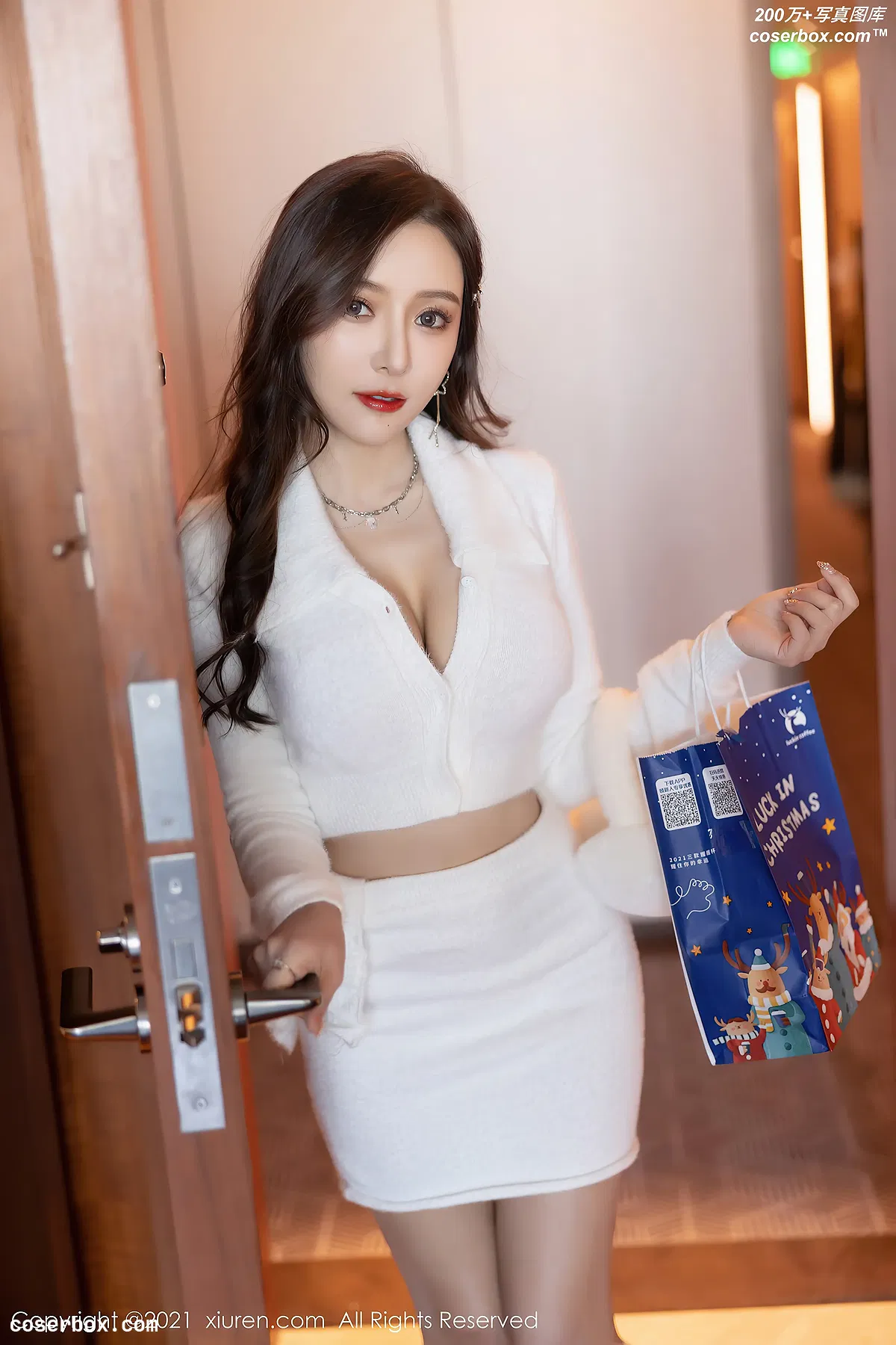 [XIUREN秀人网] 2021.12.20 No.4359 王馨瑶yanni [83P803MB] - 2