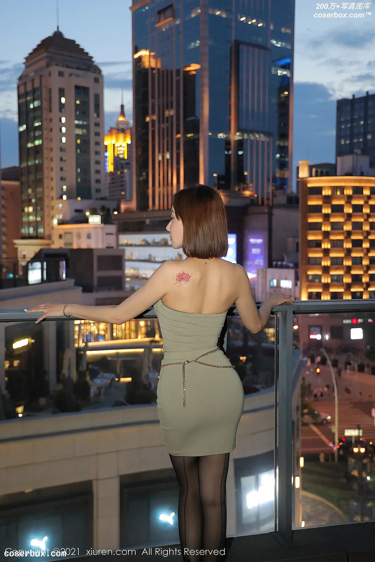 [Xiuren秀人网]2021.07.19 NO.3683 果儿Victoria[62+1P／635MB] - 2