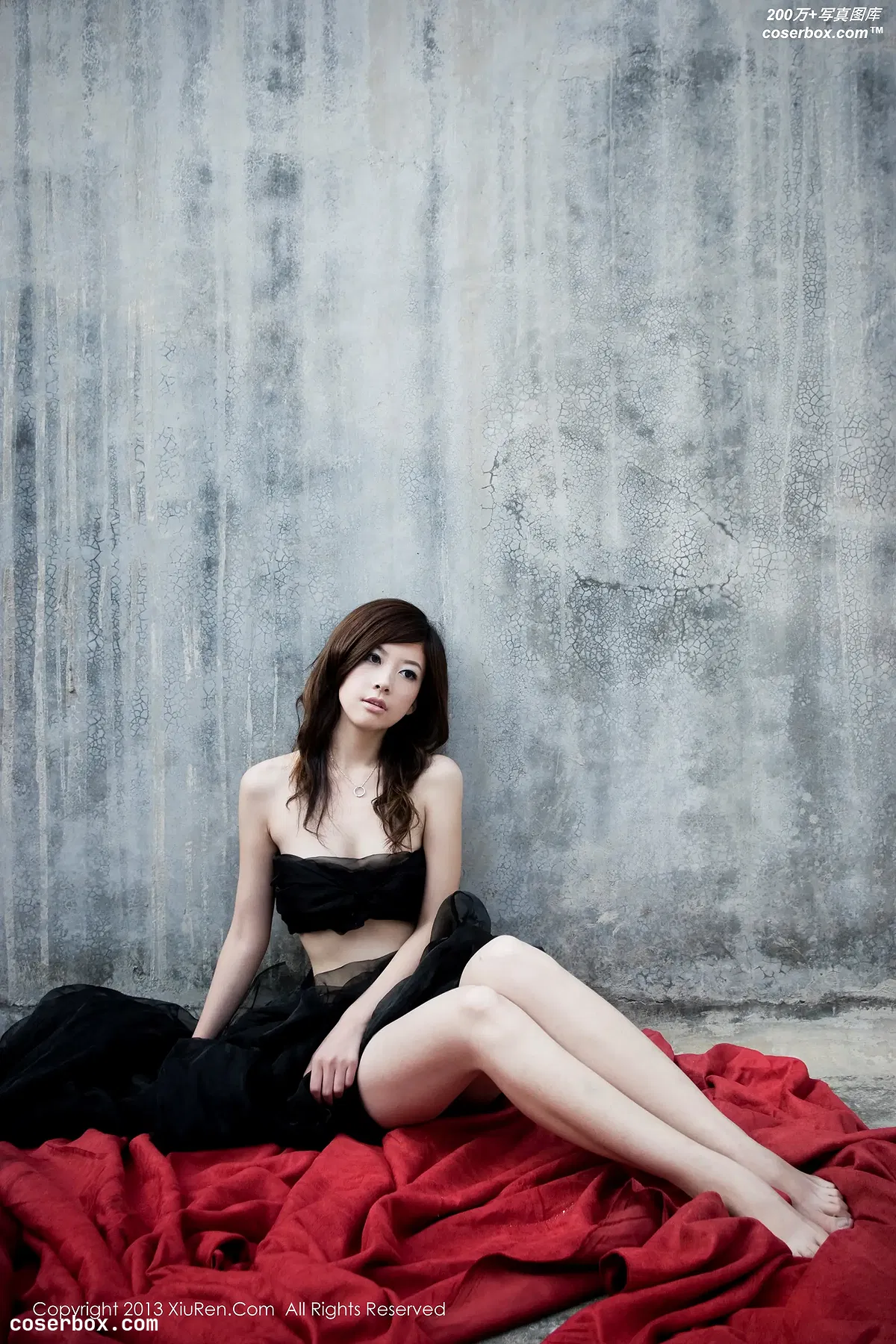 [Xiuren秀人网]2013.09.24 NO.016 加菲[50+1P／55.6M] - 2