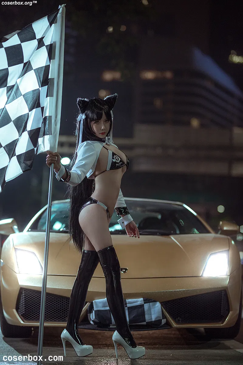 抱走莫子aa NO.003 爱岩赛车娘