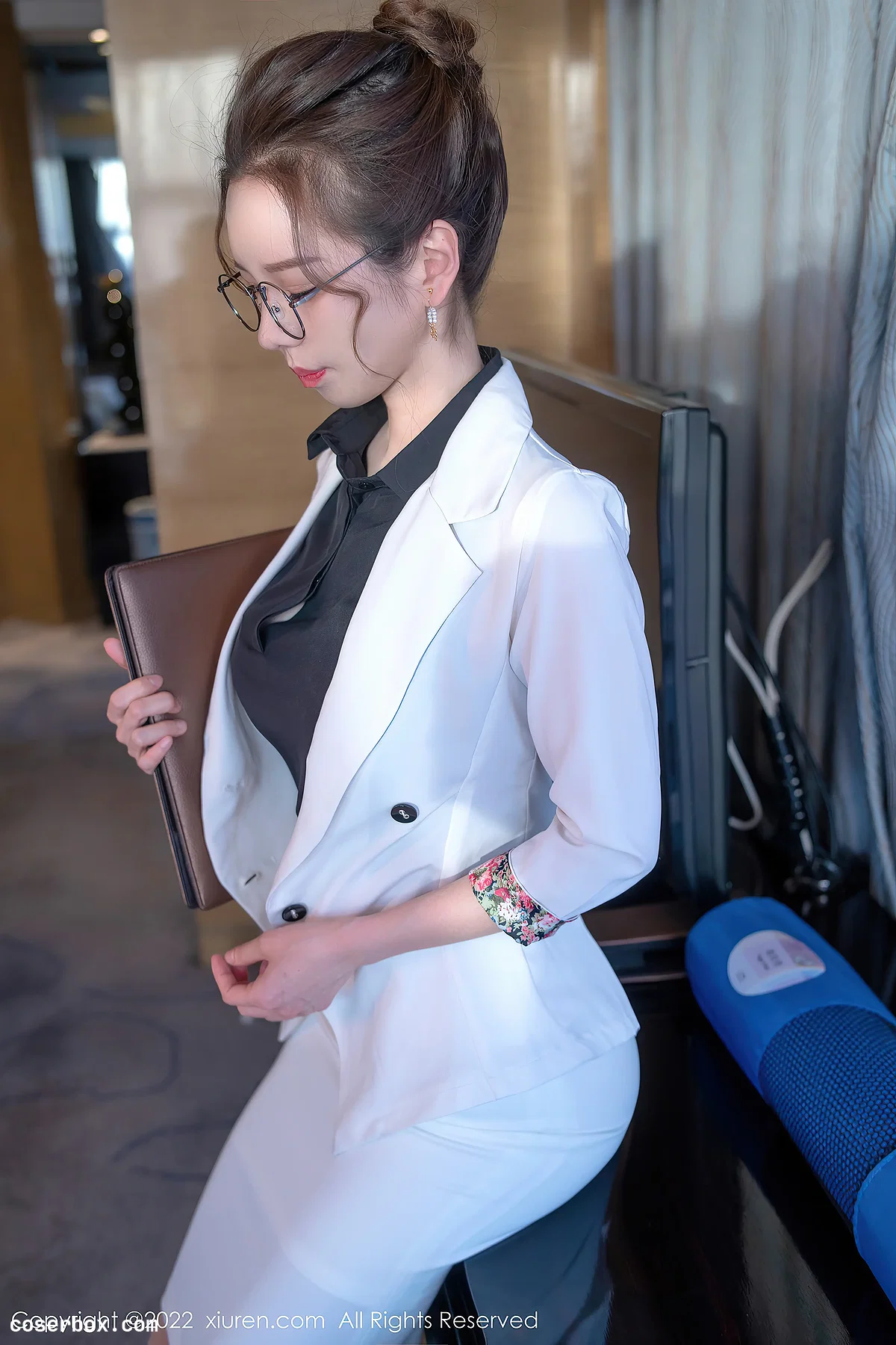 [XIUREN秀人网] 2022.04.25 NO.4917 大美媚京 [62P-556MB] - 1