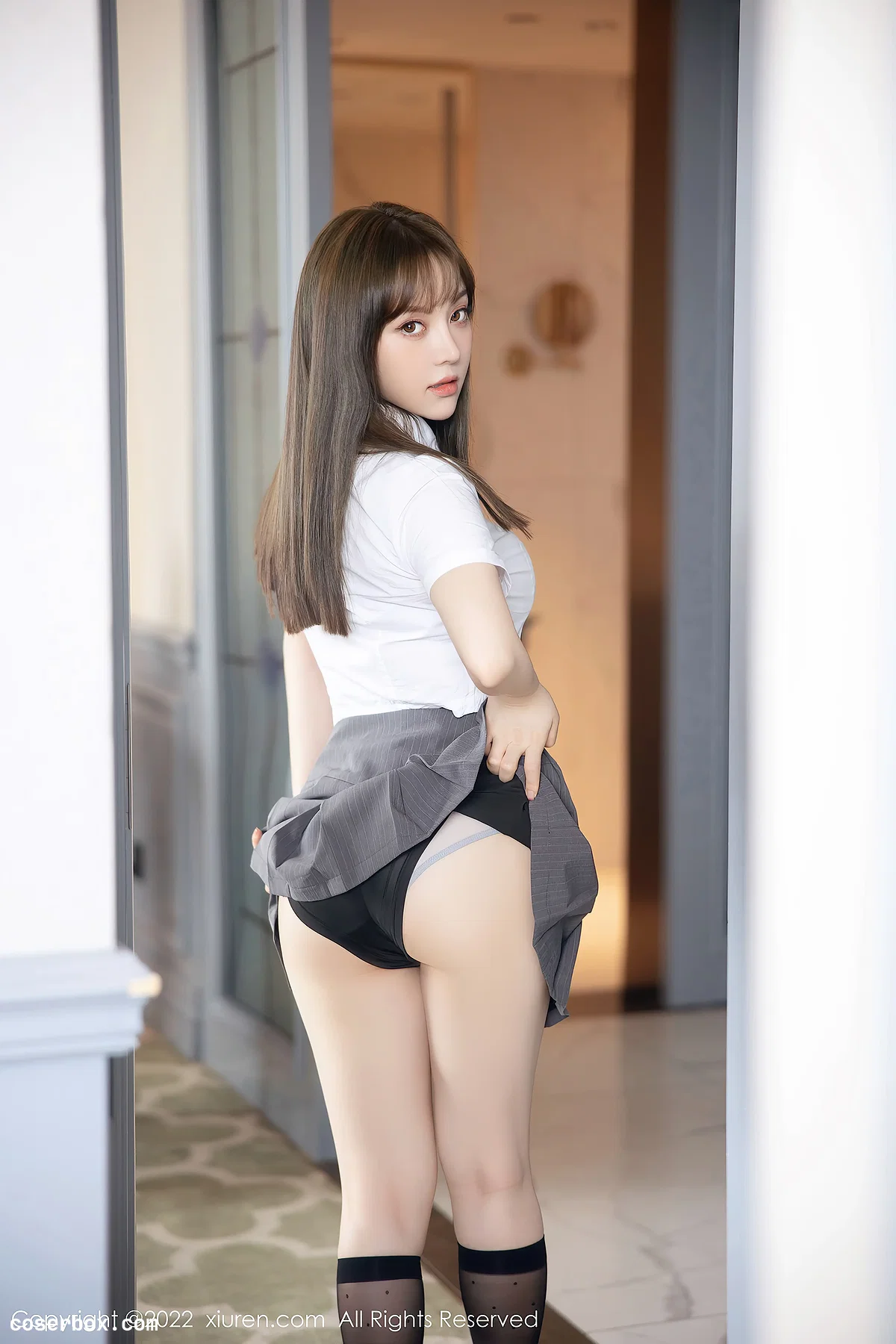 [XiuRen秀人网] 2022.06.14 No.5143 豆瓣酱 黑丝美臀[73P639MB] - 2