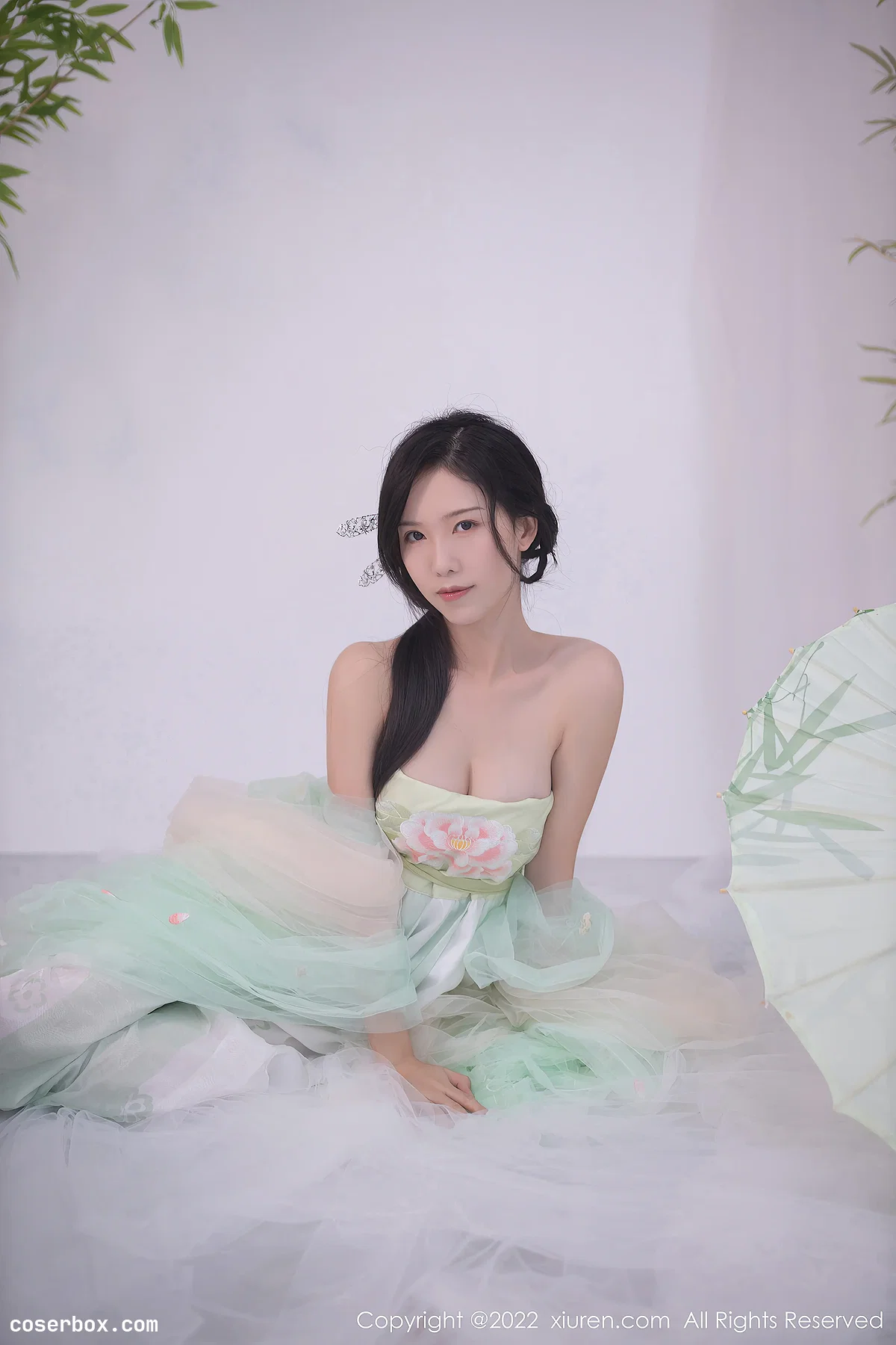 [XiuRen秀人网] 2022.07.27 No.5345 利世 古装美腿[73P598MB] - 2