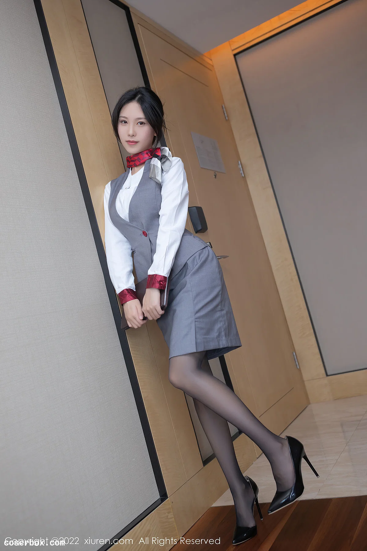 [XiuRen秀人网] 2022.05.18 No.5027 利世 制服美腿[84P841MB] - 1