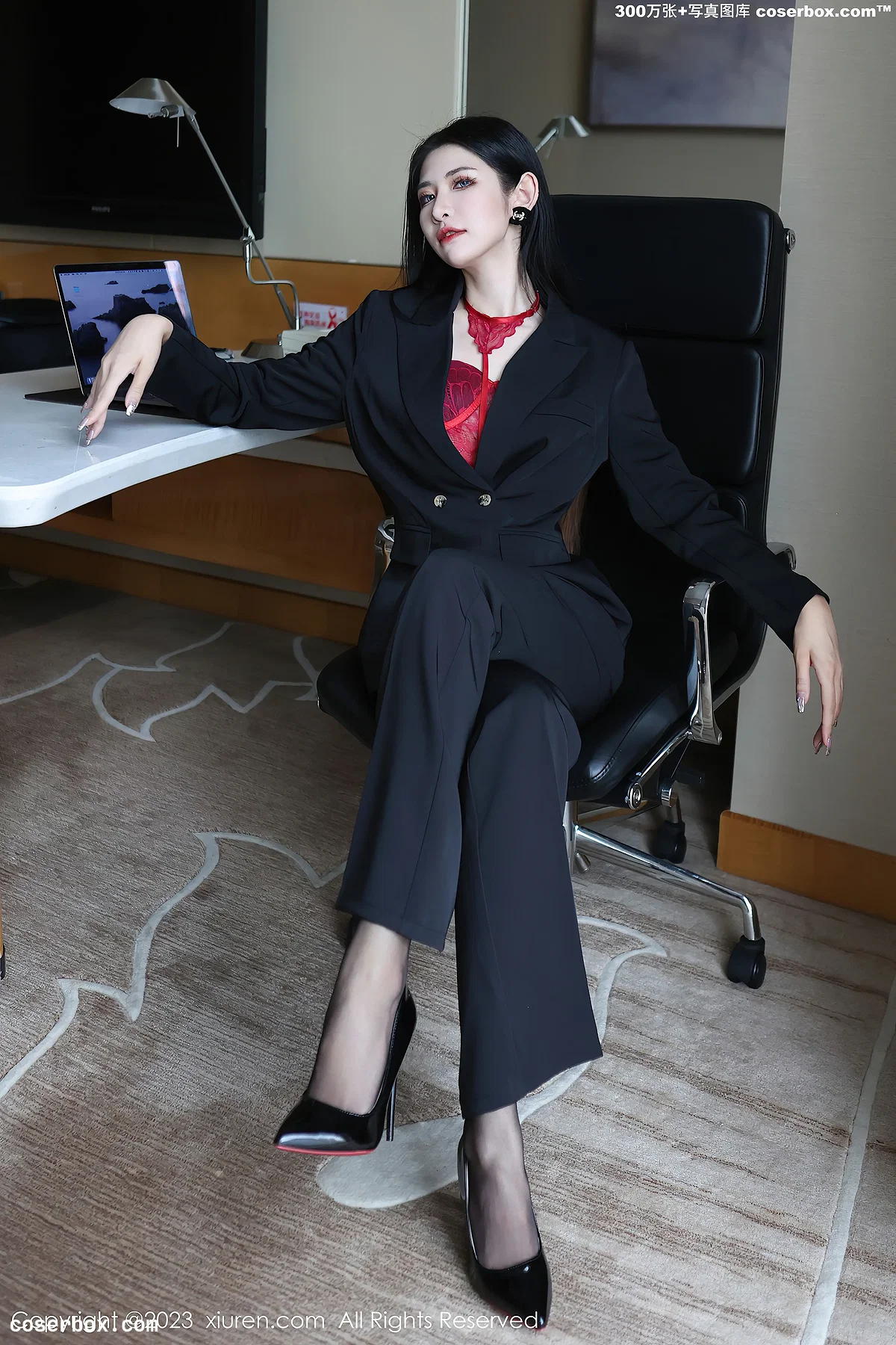 [XIUREN秀人网] 2023.03.13 NO.6402 依娜Yina [112P-0.98G] - 2
