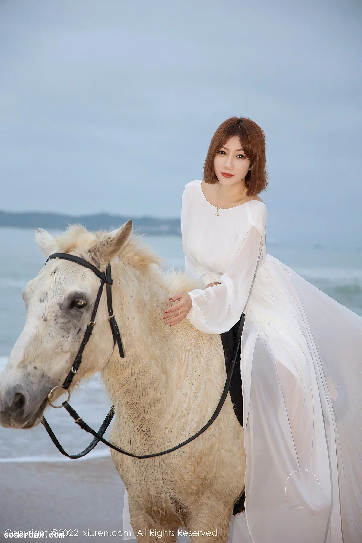 [Xiuren秀人网]2022.04.12 NO.4853 果儿Victoria[40+1P／347MB] - 2
