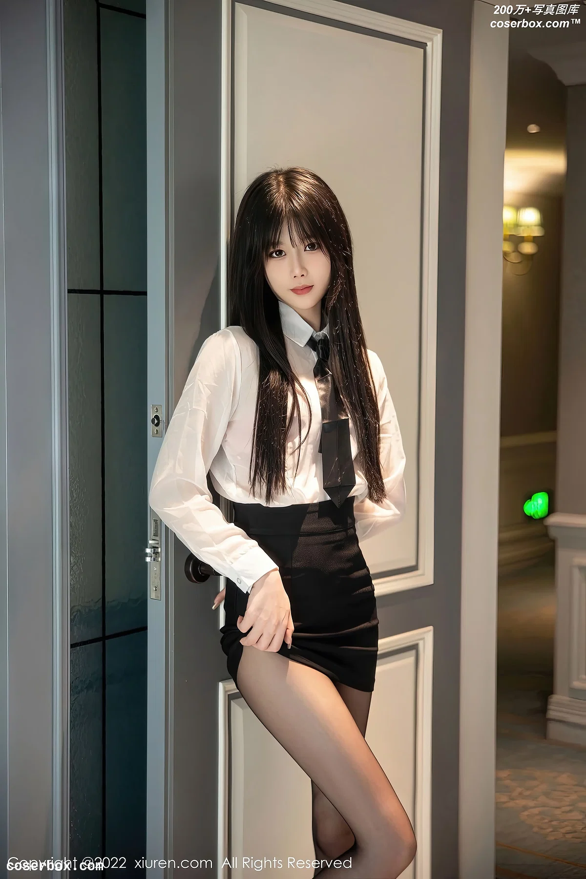 [XIUREN秀人网] 2022.11.16 No.5861 77qiqi [79P455MB] - 2