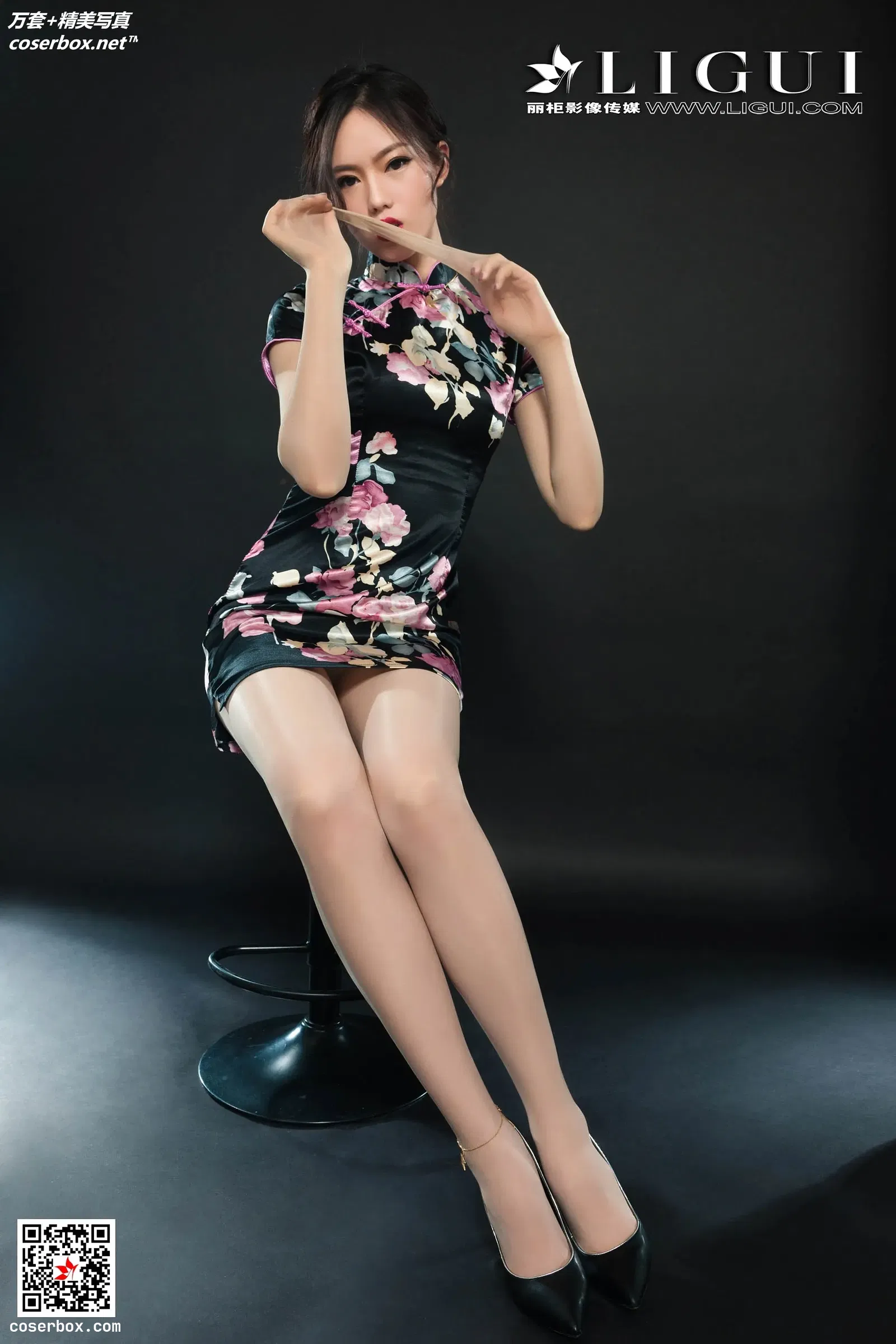 [Ligui丽柜] 2020.06.13 NO.665《锁住美丽》敏儿 [64P133MB]