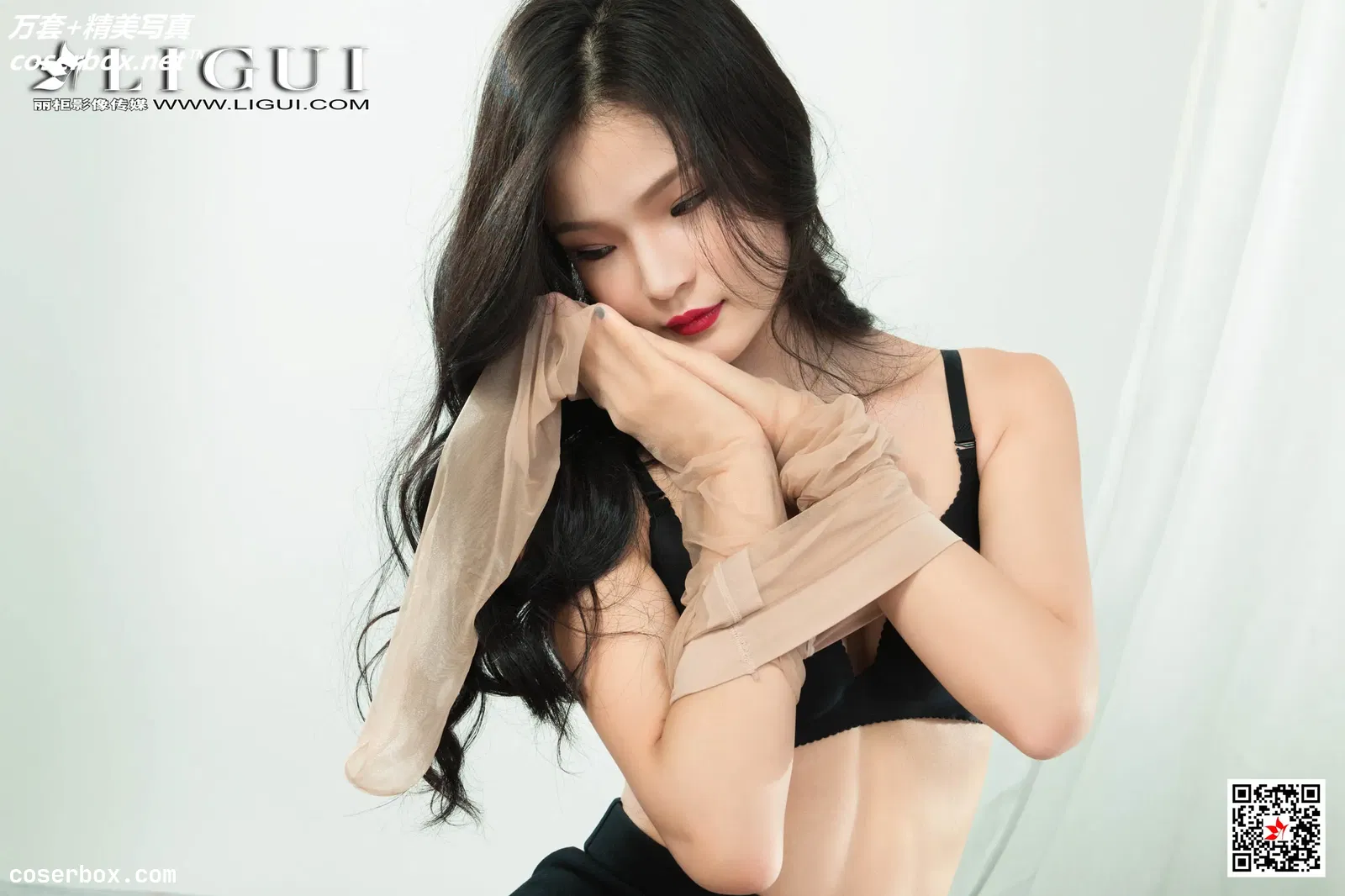 [Ligui丽柜] 2020.11.18 NO.766《颜丝香吻》苏黎 [83P39MB]