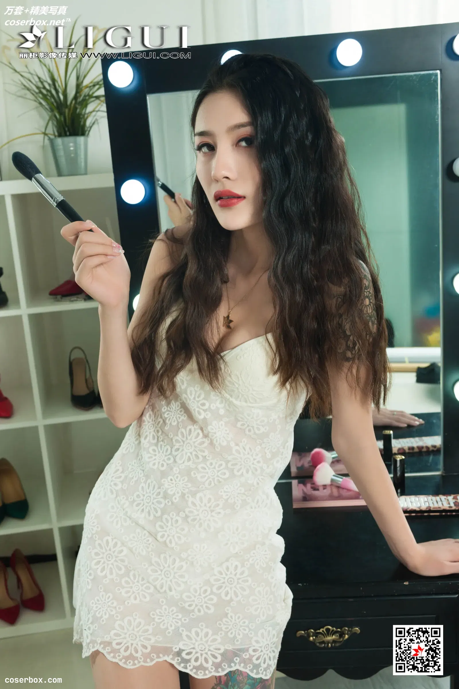 [Ligui丽柜] 2020.07.21 NO.698《睁着你会来》甜甜 [72P31MB]