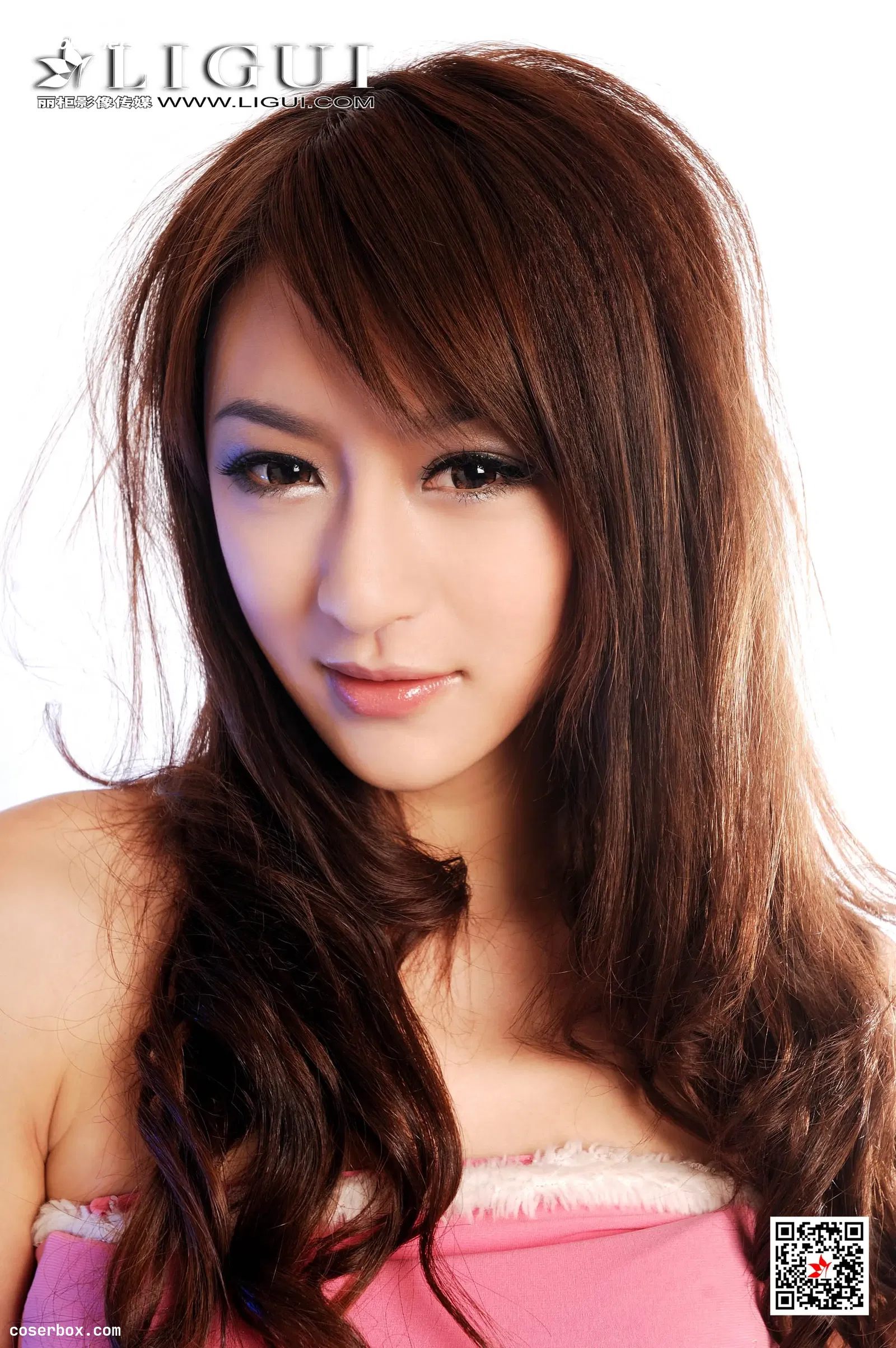 [Ligui丽柜] 2020.01.29 NO.523 网络丽人 饶微 [38P13.4MB]