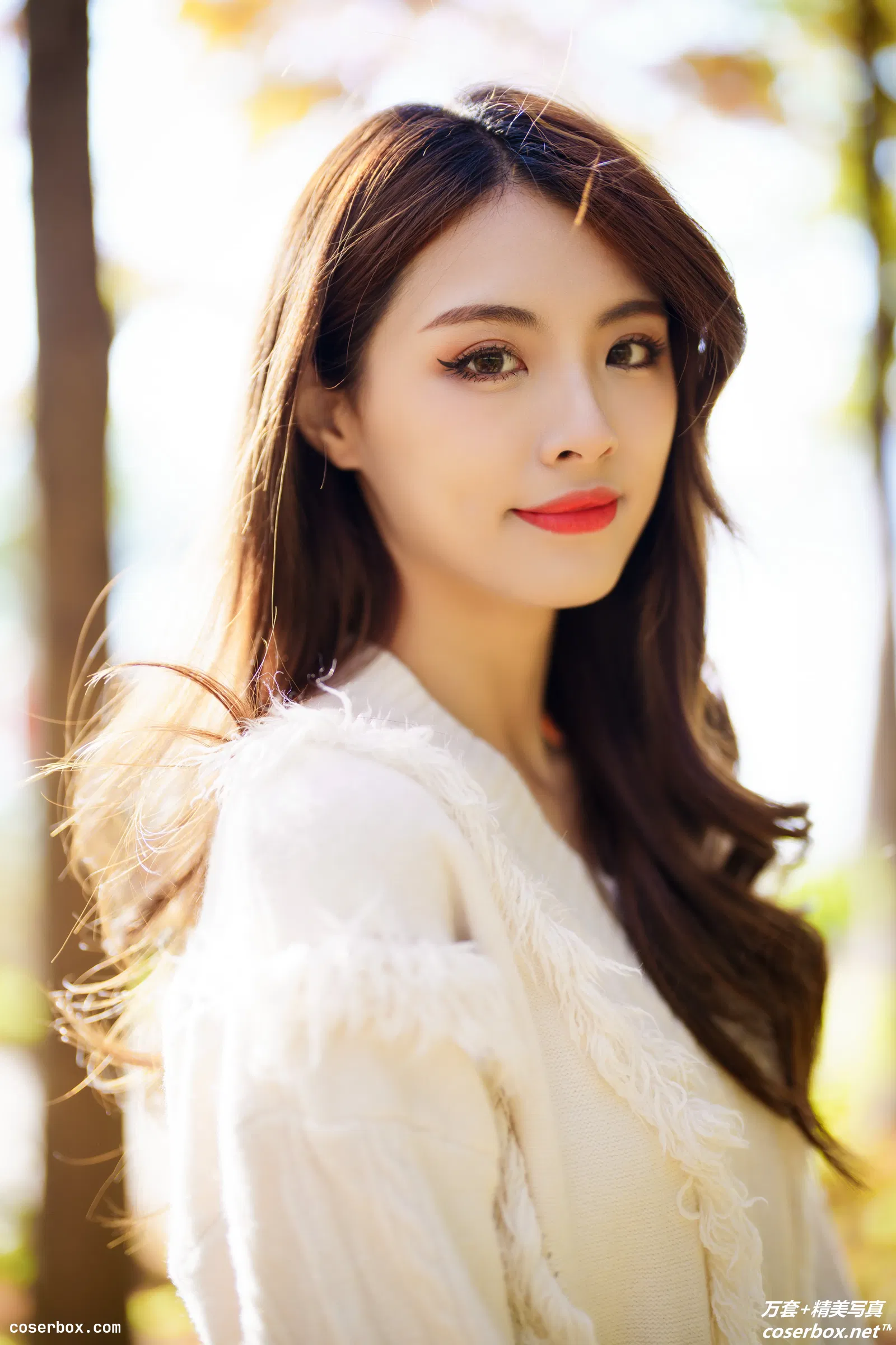 [YITUYU艺图语] 2022.02.03 NO.689 一叶知秋，秋日水杉树，红色烂漫 滕静 [49P-1.01GB]