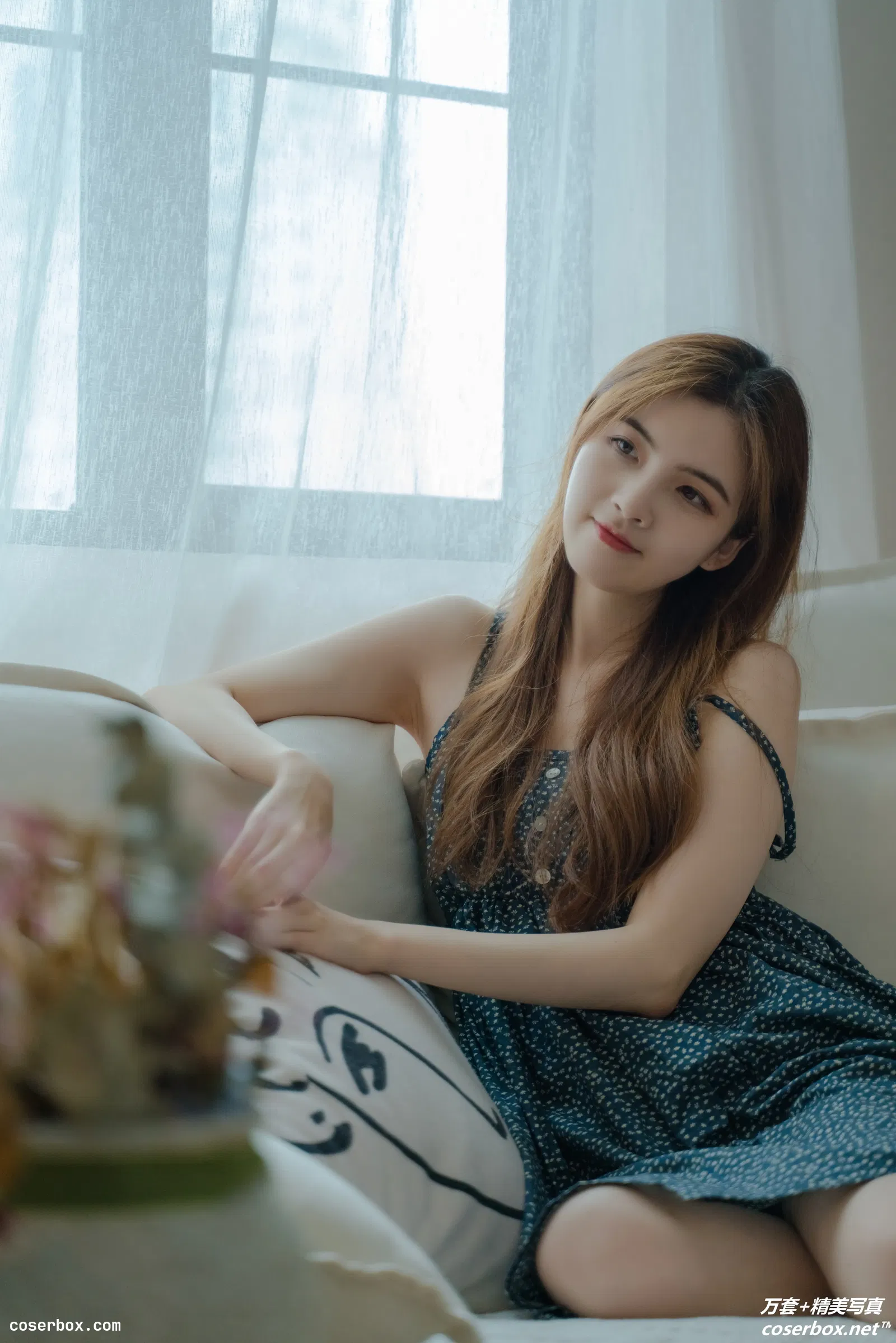 [YITUYU艺图语] 2022.02.09 NO.720 阴天，想起你也是快乐的 Dtifa丁小妮 [46P-662MB]