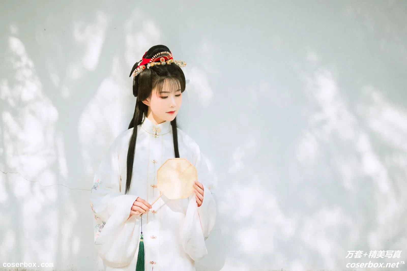 [YITUYU艺图语] 2021.09.04 NO.238 绿意 兔小白 [25P-346MB]