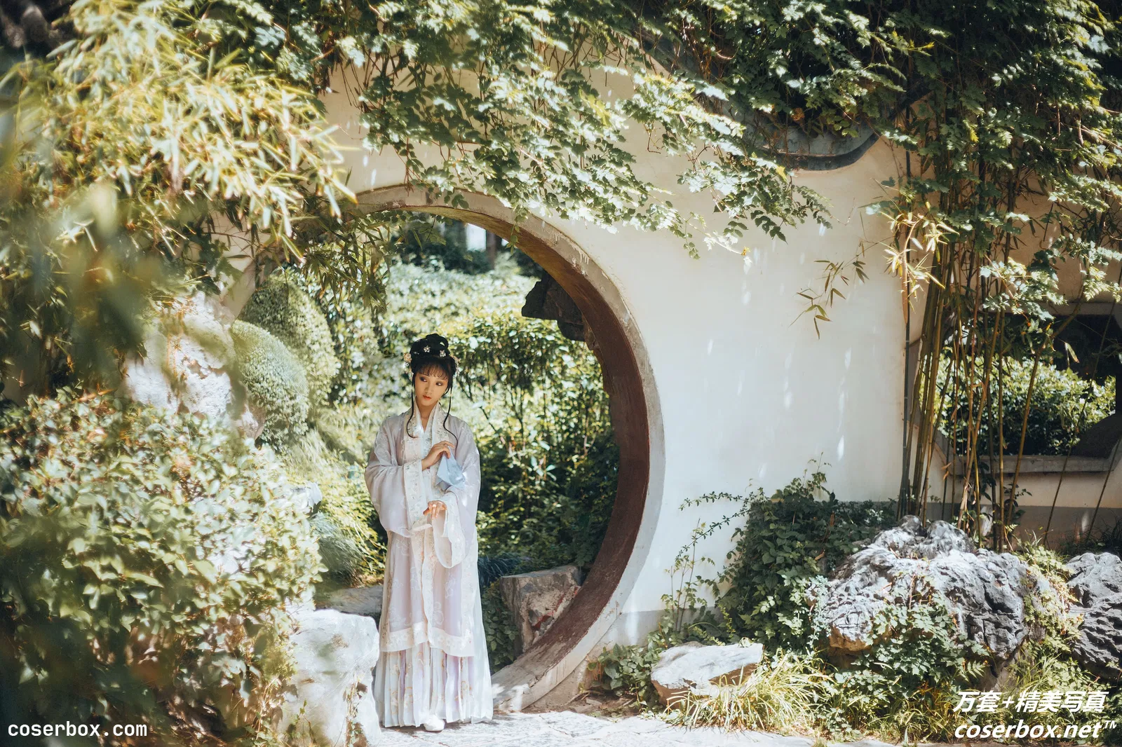 [YITUYU艺图语] 2021.12.20 NO.456 故人是谁 阿琪 [21P-93.5MB]