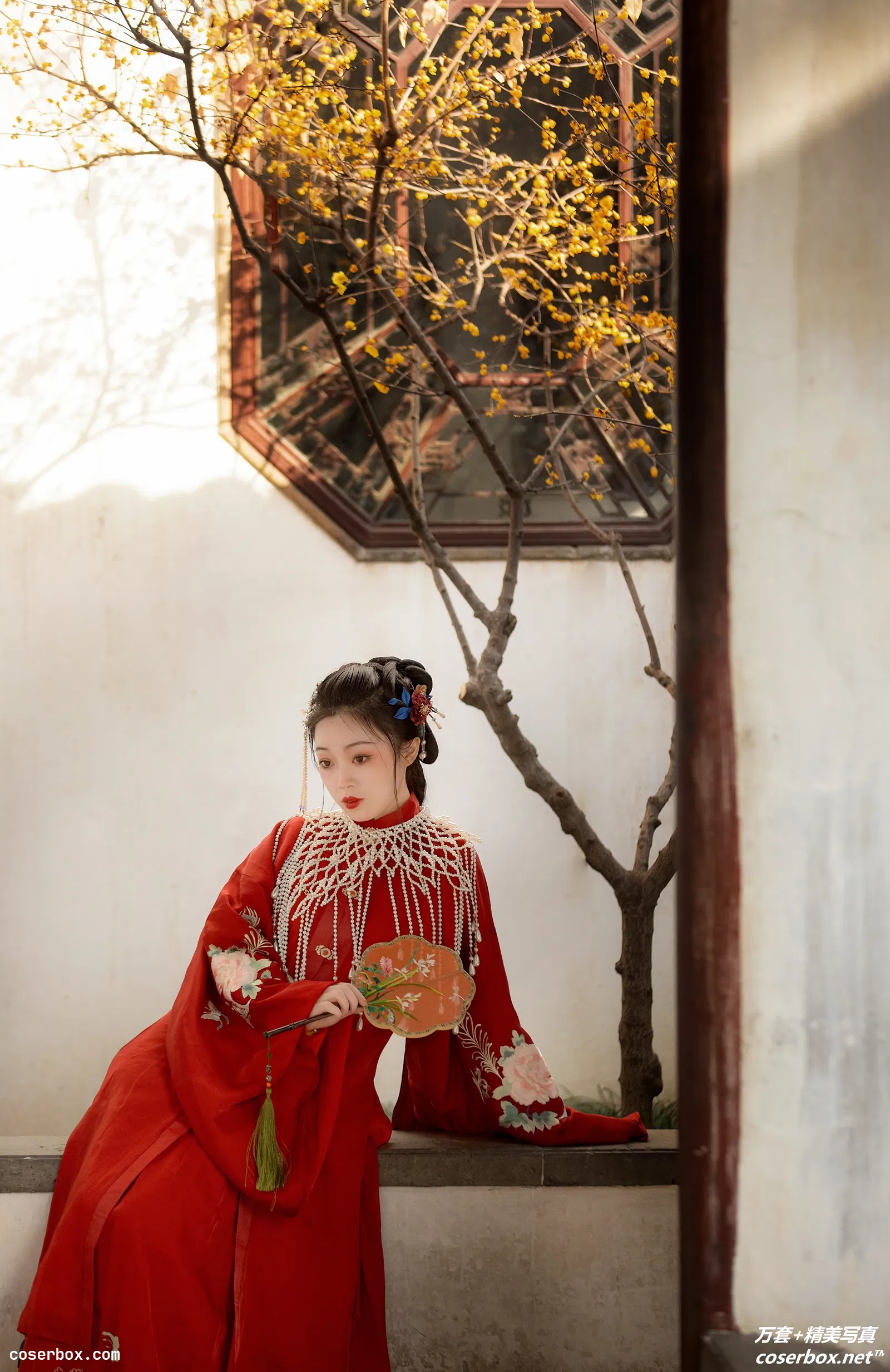 [YITUYU艺图语] 2021.09.09 NO.261 寒香 三也子 [19P-433MB]