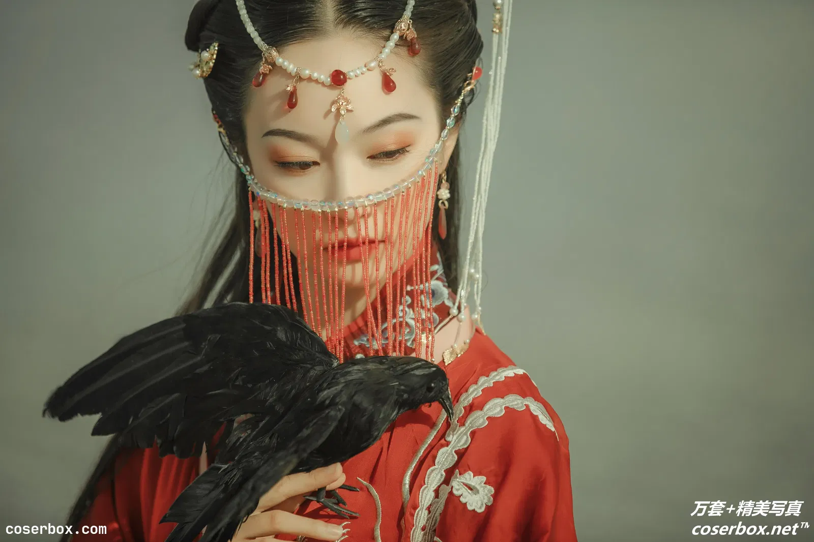 [YITUYU艺图语] 2022.01.03 NO.526 惊鸿 柳嘻嘻 [18P-108MB]