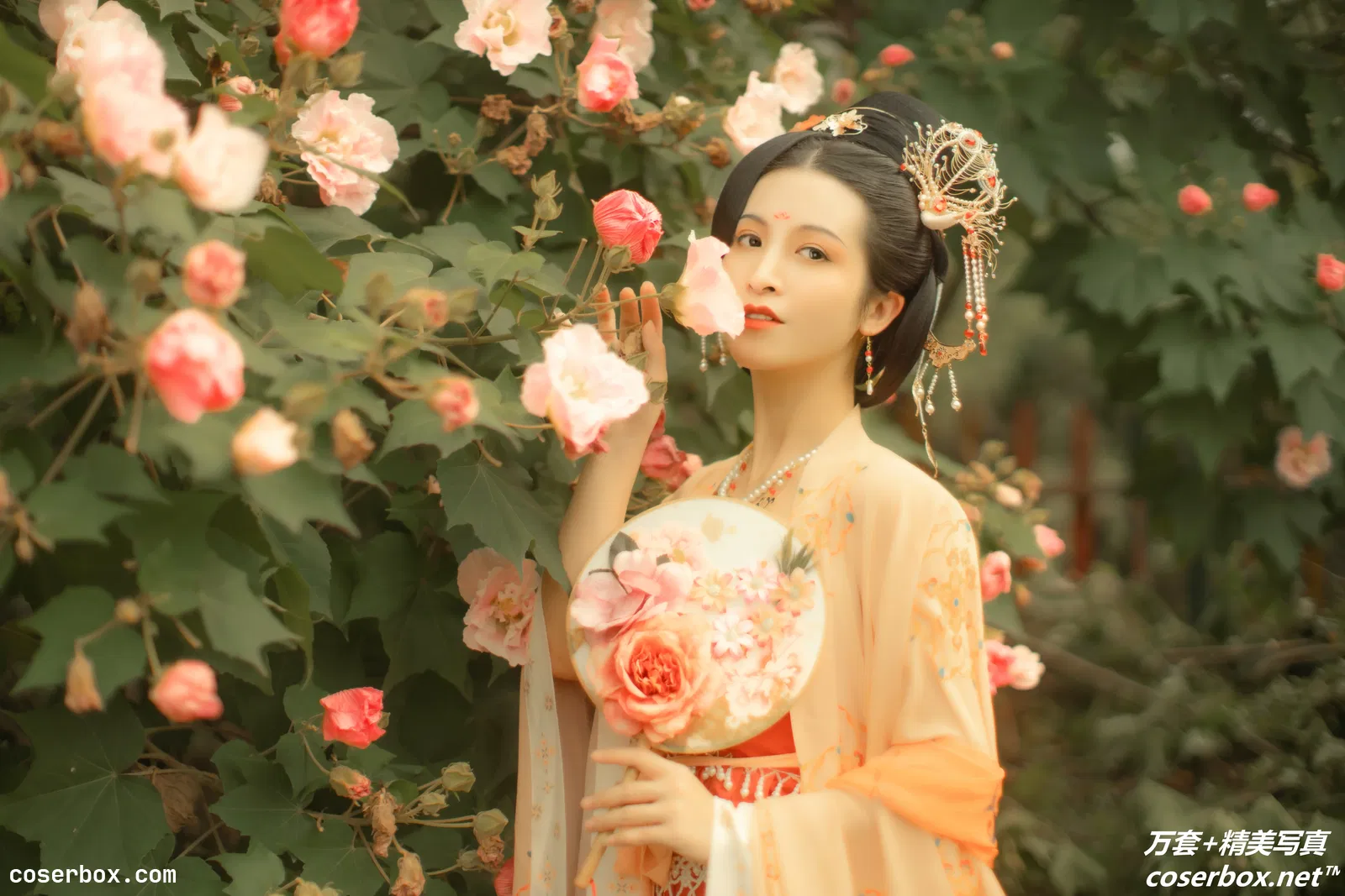 [YITUYU艺图语] 2021.11.18 NO.410 芙蓉词 修水凝花 [37P-515MB]