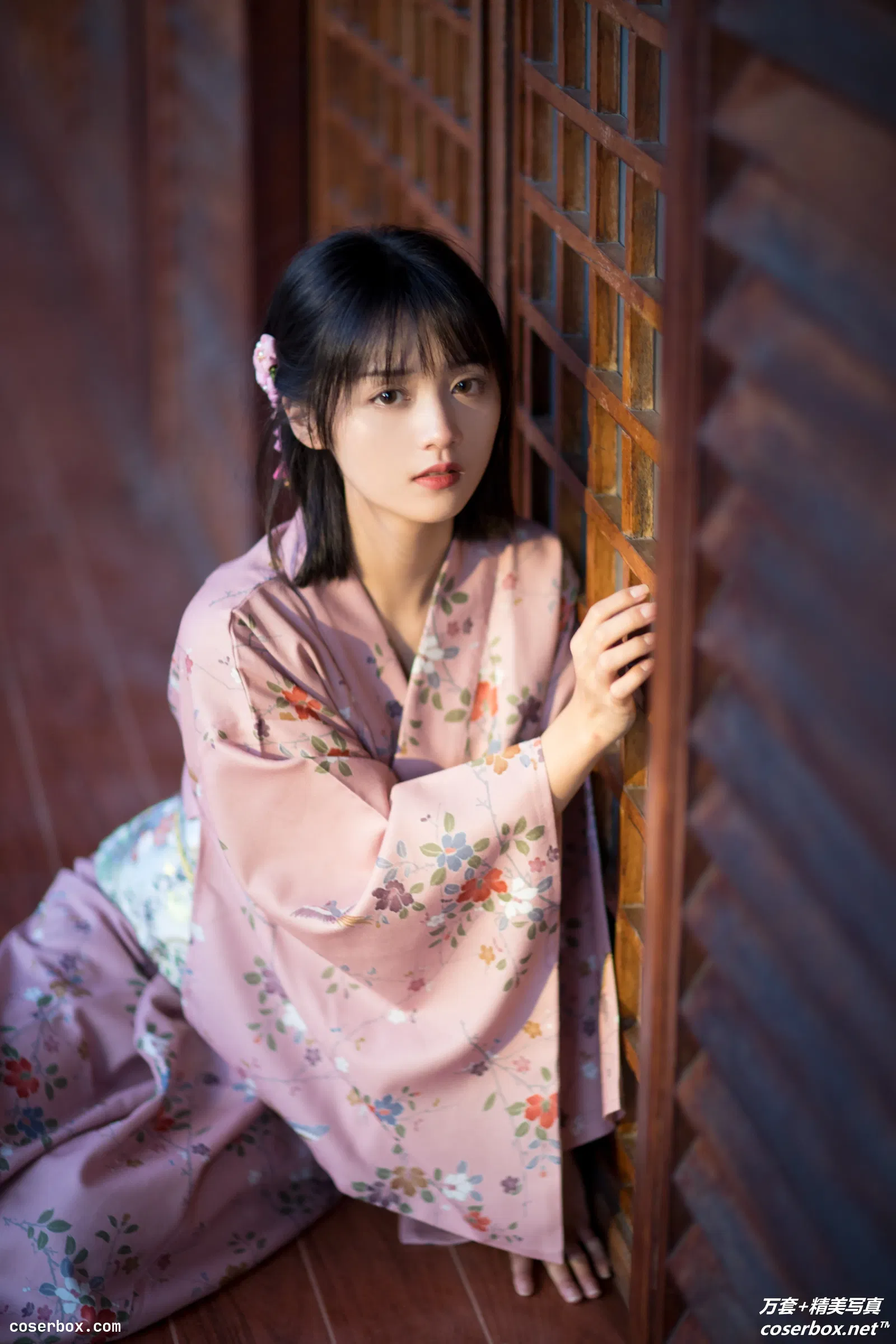 [YITUYU艺图语] 2022.01.21 NO.632 念念 雨文 [24P-359MB]