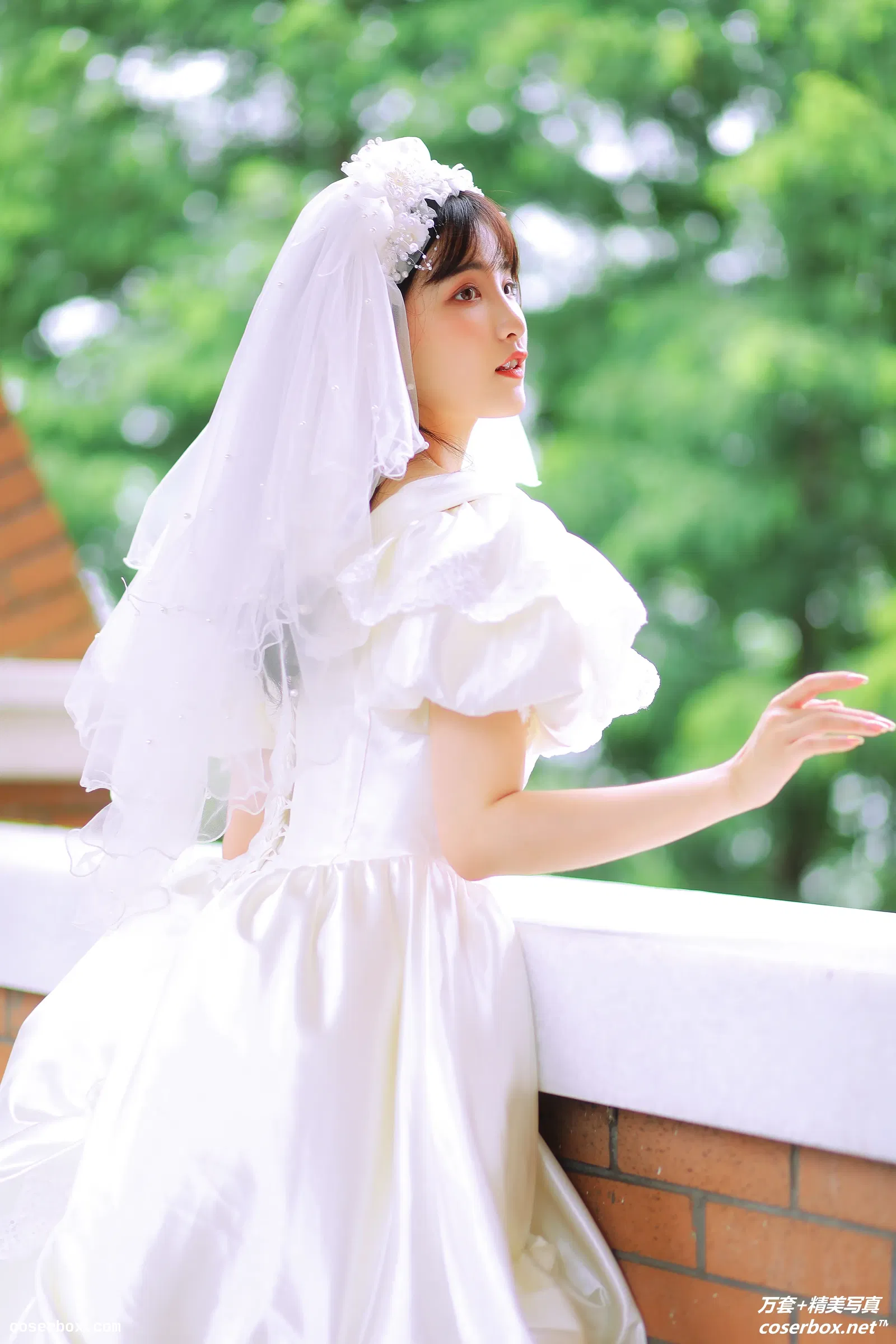 [YITUYU艺图语] 2021.11.08 NO.386 新娘的嫁纱 我是金儿呀 [27P-339MB]