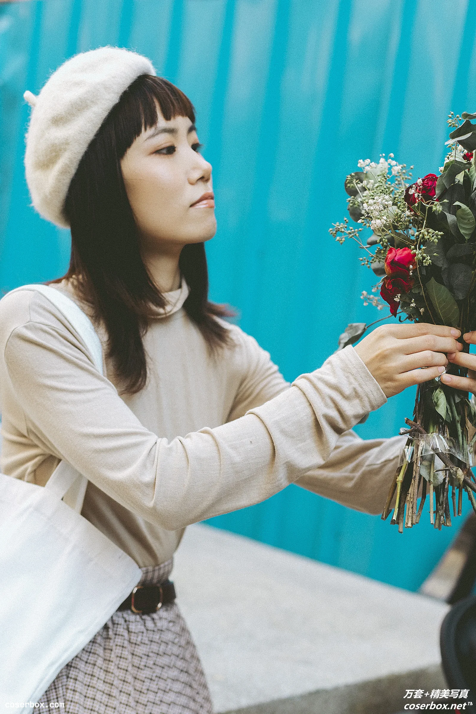 [YITUYU艺图语] 2021.05.24 NO.063 买花的日子 叶哎哟 [35P-543MB]