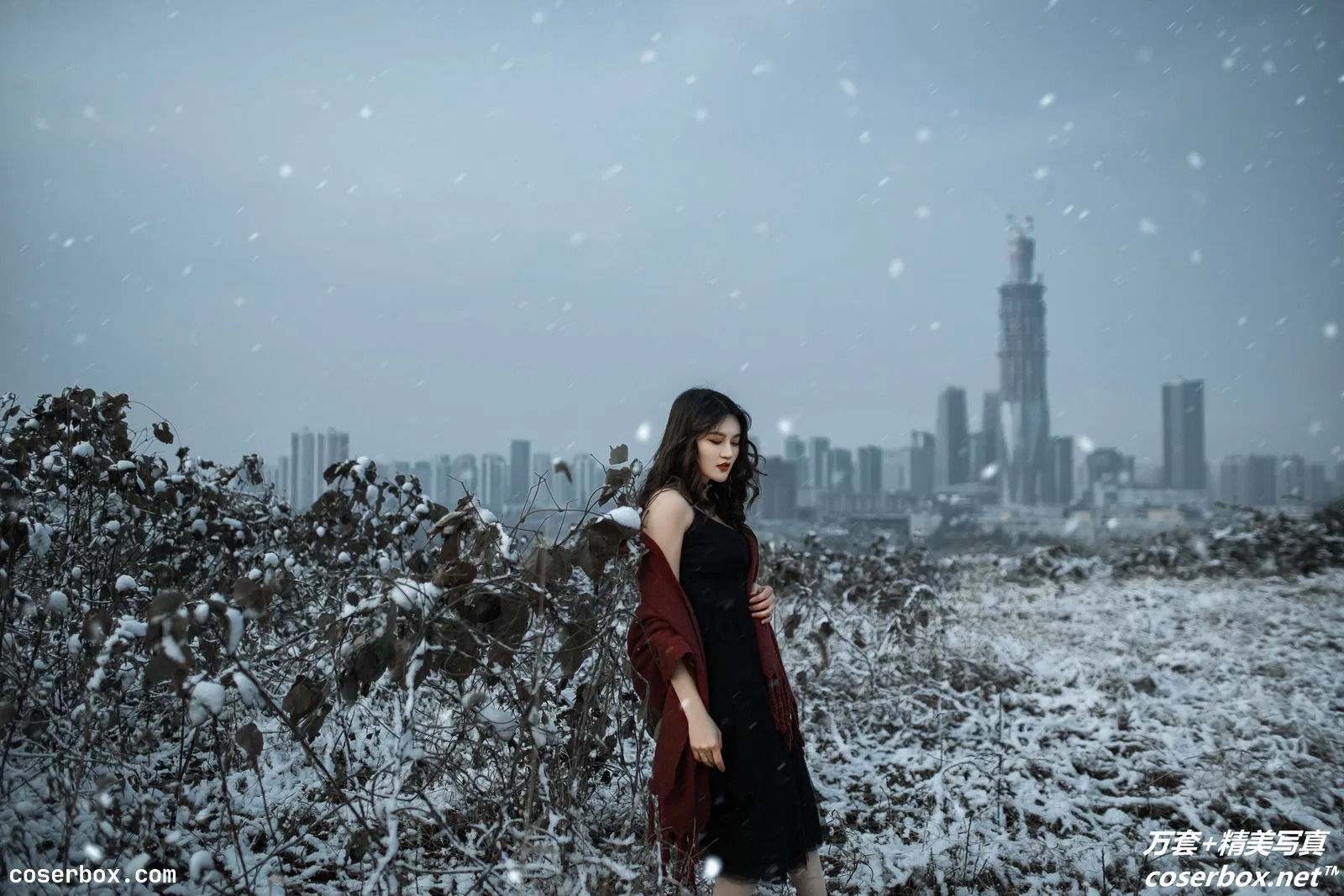 [YITUYU艺图语] 2021.12.29 NO.497 THE SNOW CITY 翠花儿 [22P-392MB]