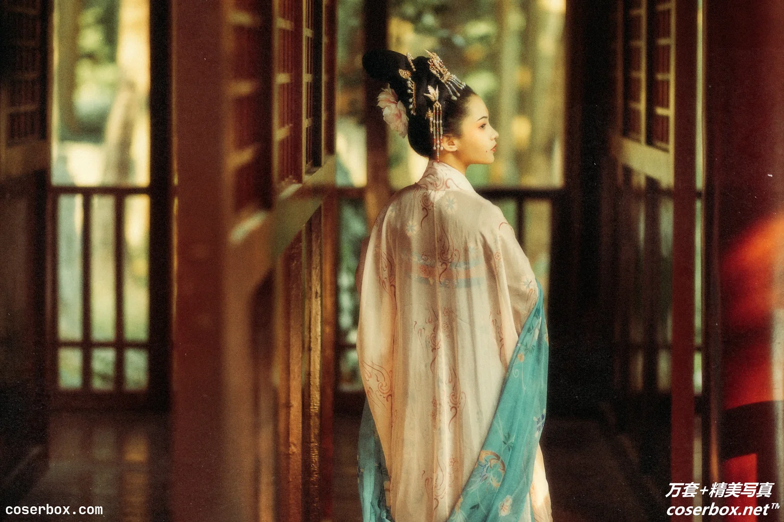 [YITUYU艺图语] 2021.08.27 花想容 媛媛 [26P-364MB]