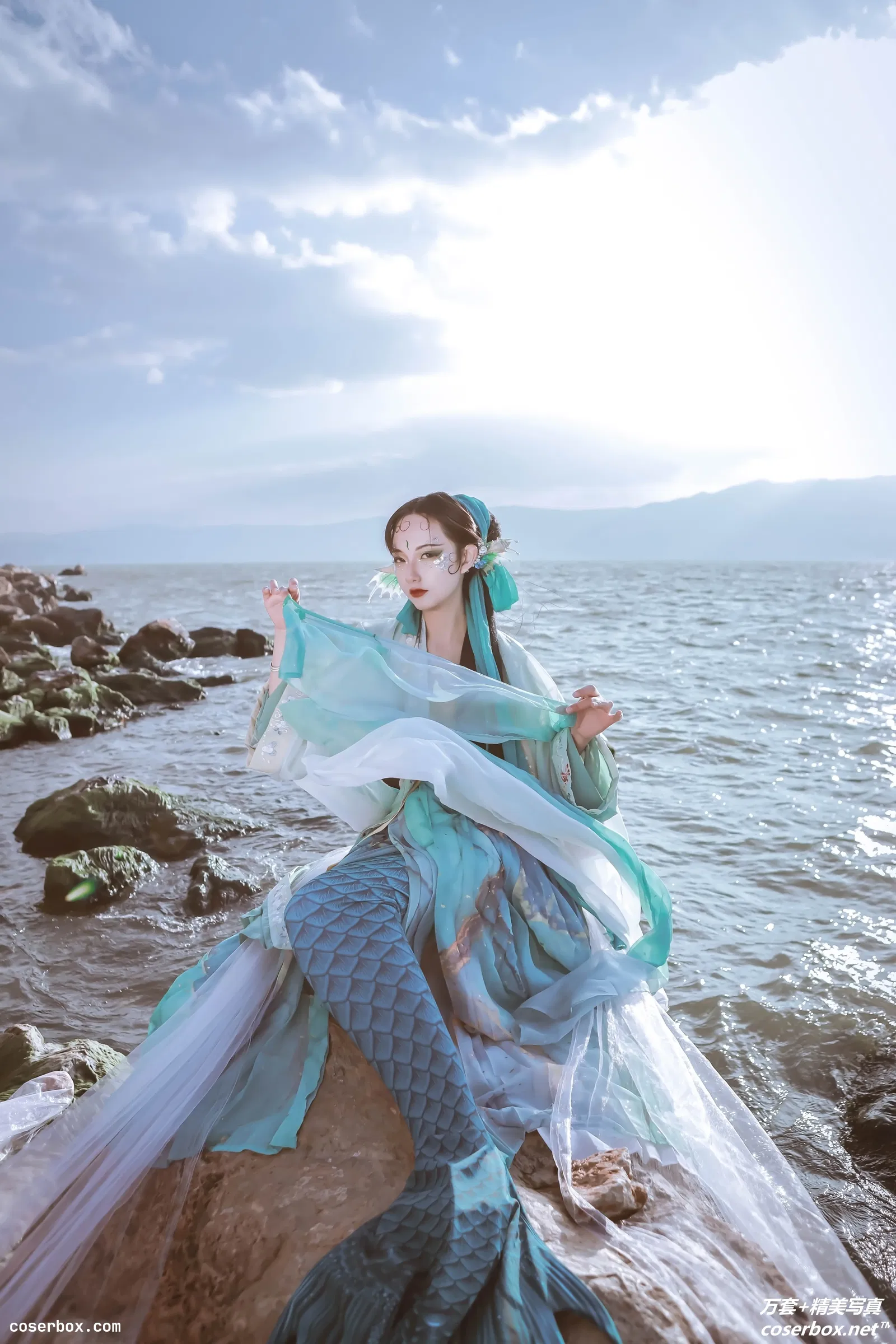 [YITUYU艺图语] 2022.02.17 NO.743 青鱼 苏苏 [19P-188MB]