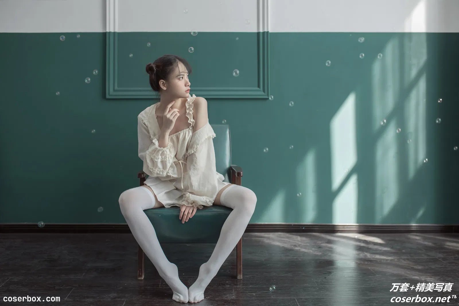 [YITUYU艺图语] 2022.03.10 NO.847 房间 小圆呐 [23P-155MB]