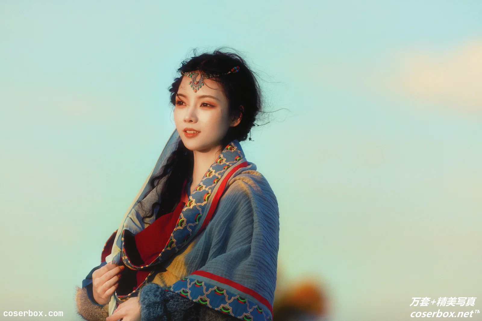 [YITUYU艺图语] 2021.08.20 NO.155 东宫—蓝色小枫 赵瑞洁_ez [27P-691MB]