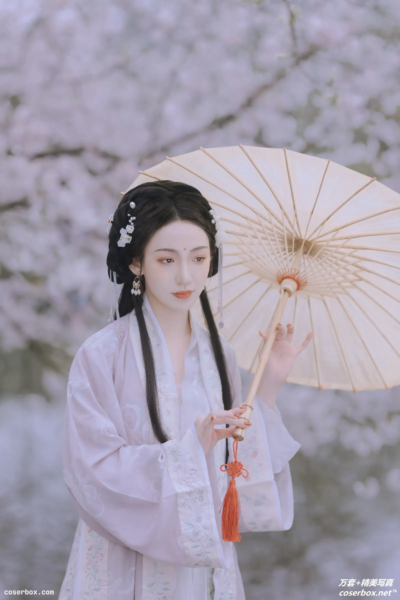 [YITUYU艺图语] 2022.01.14 NO.596 樱花落 Joyceee [25P-176MB]