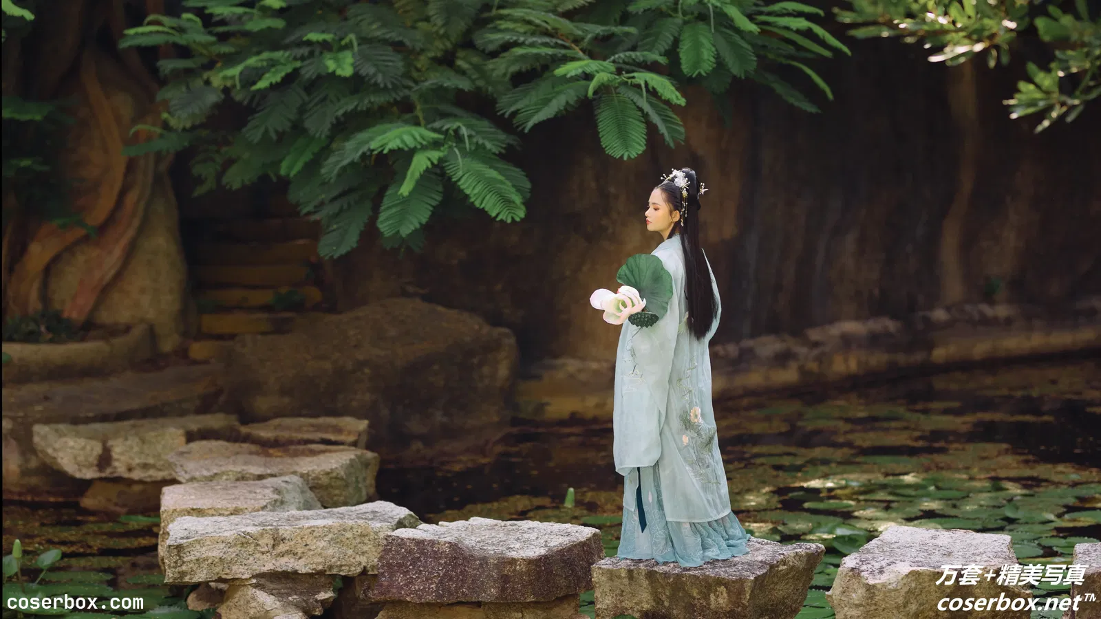 [YITUYU艺图语] 2021.09.02 NO.213 故园千寻 媛媛 [25P-309MB]