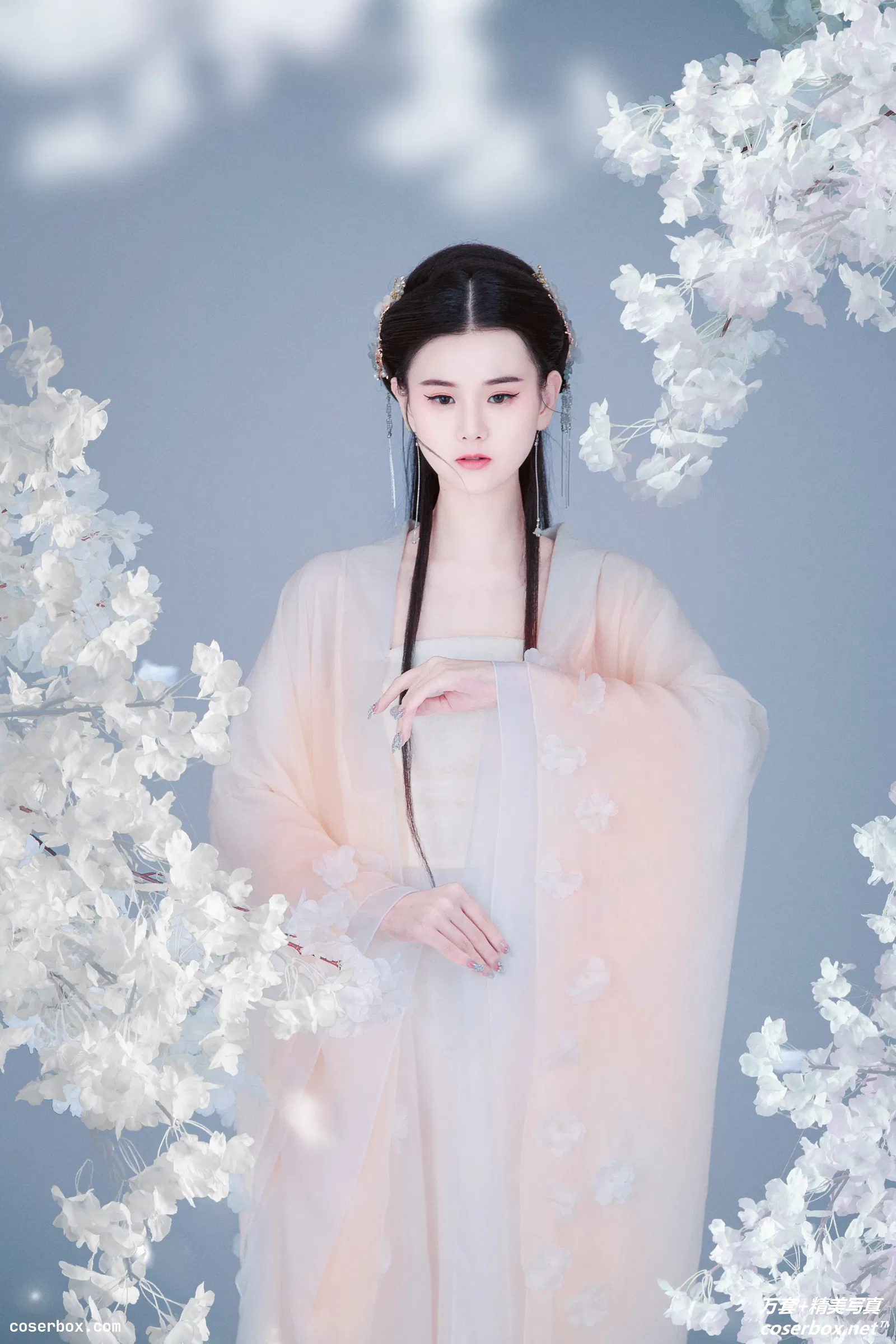 [YITUYU艺图语] 2022.02.07 NO.708 樱花落 欣宝 [21P-228MB]