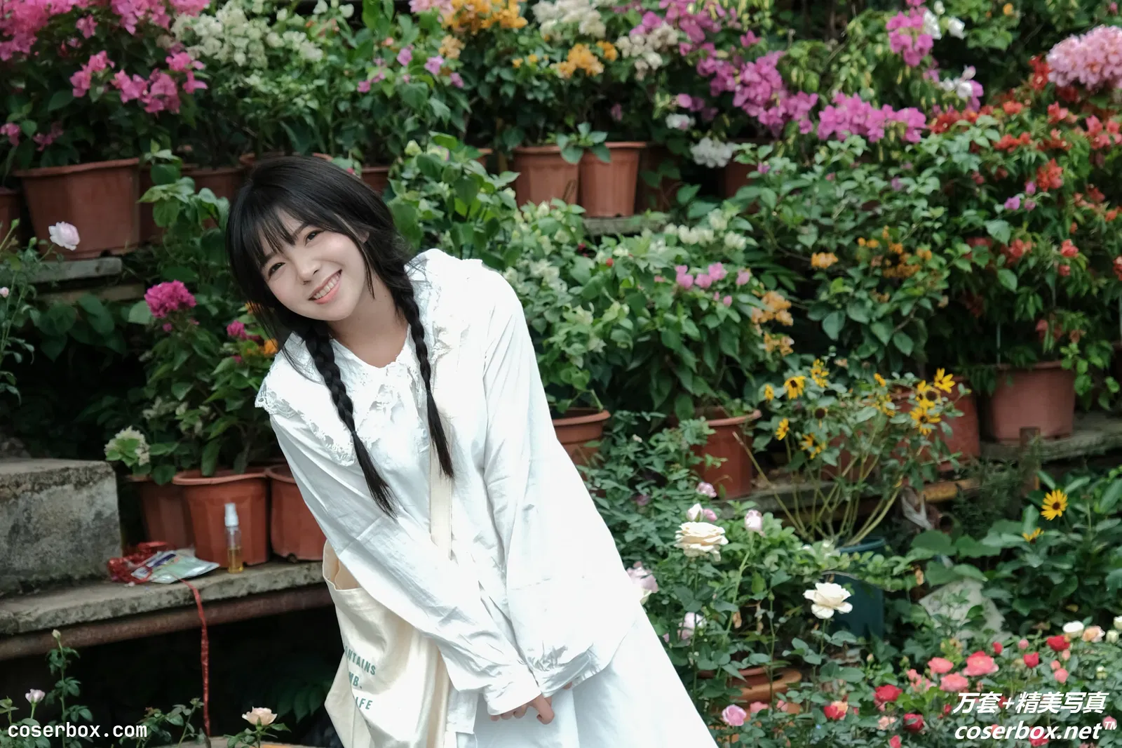 [YITUYU艺图语] 2021.12.31 NO.513 夏日么么茶 昔非 [28P-338MB]