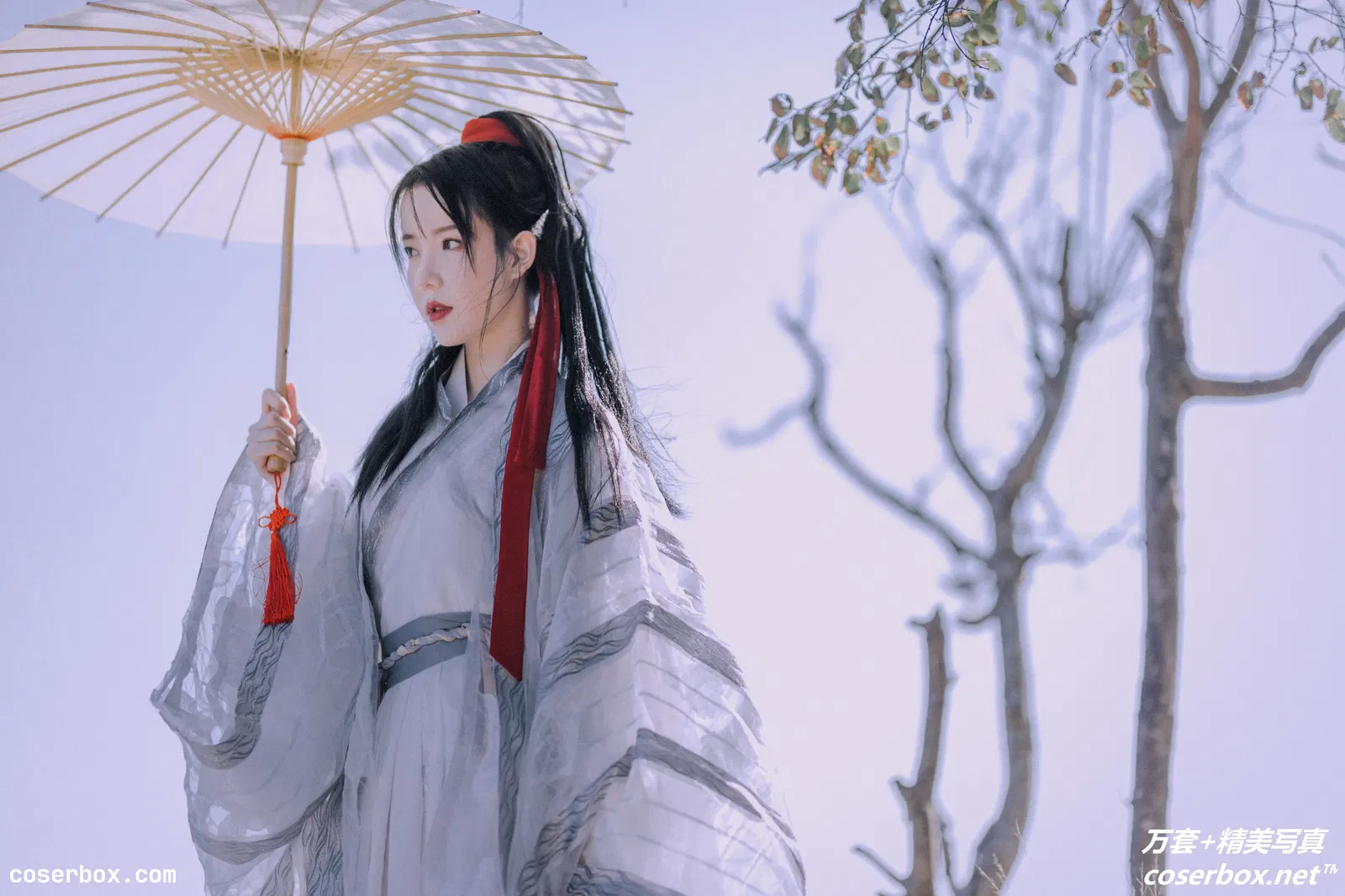 [YITUYU艺图语] 2021.09.11 NO.270 她是一个剑客 许忆 [25P-325MB]