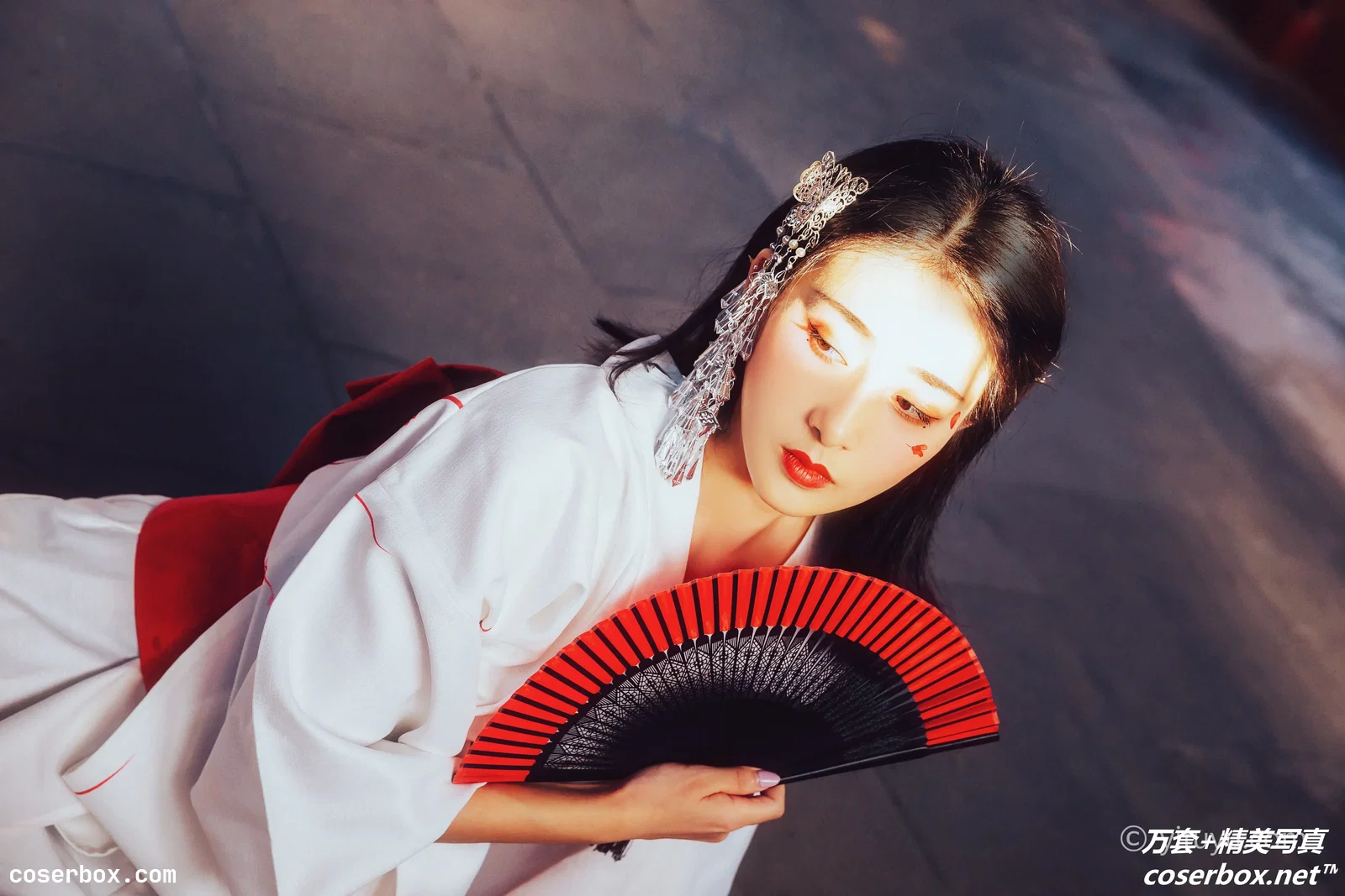 [YITUYU艺图语] 2021.06.18 NO.077 性空山 王月 [28P-233MB]