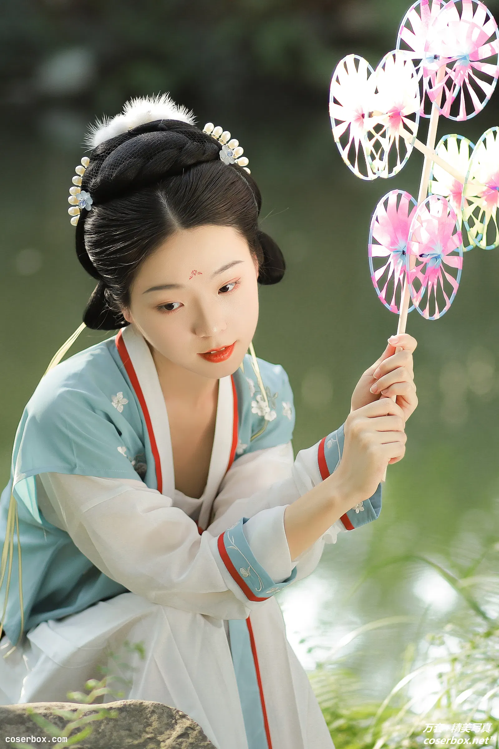 [YITUYU艺图语] 2022.01.22 NO.637 豆蔻年华 一方伊人yi [21P-210MB]