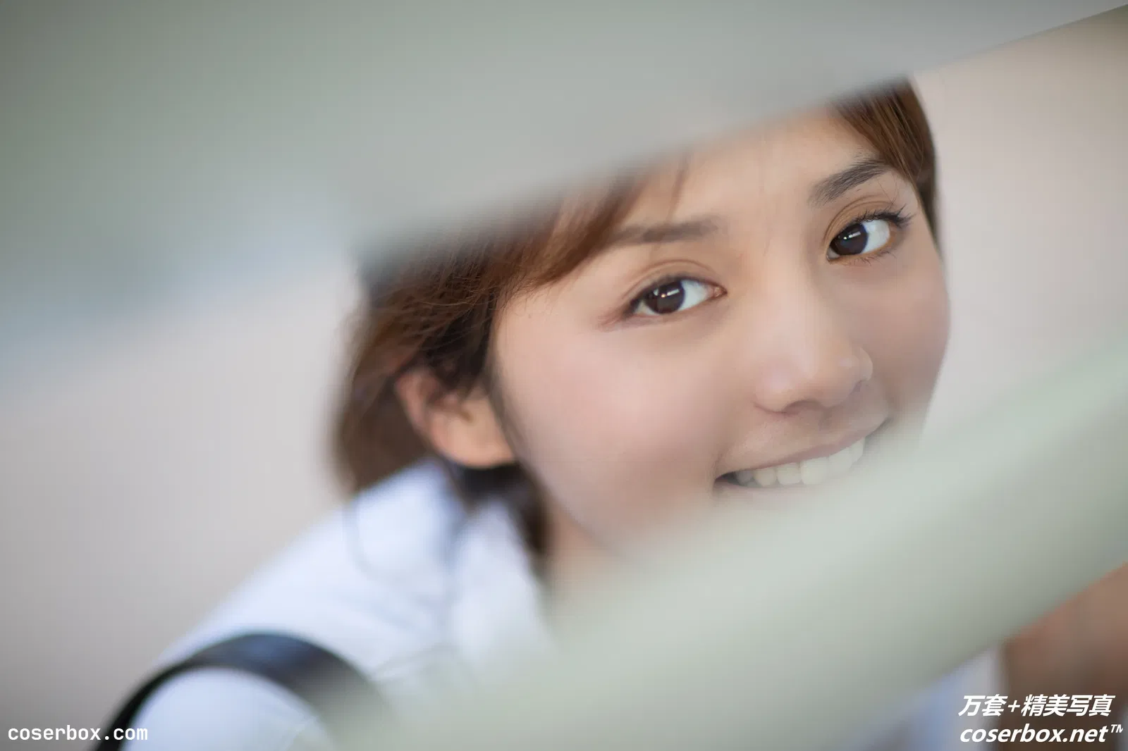 [YITUYU艺图语] 2021.09.30 NO.300 站台 雨文 [22P-317MB]