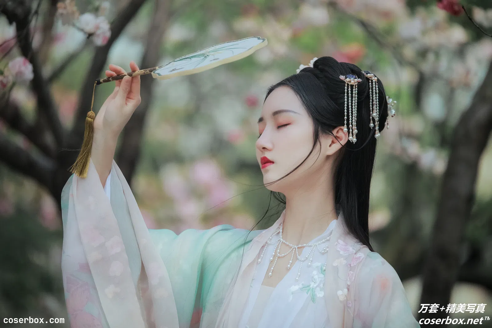 [YITUYU艺图语] 2022.03.08 NO.837 春如旧 琦琦 [21P-586MB]