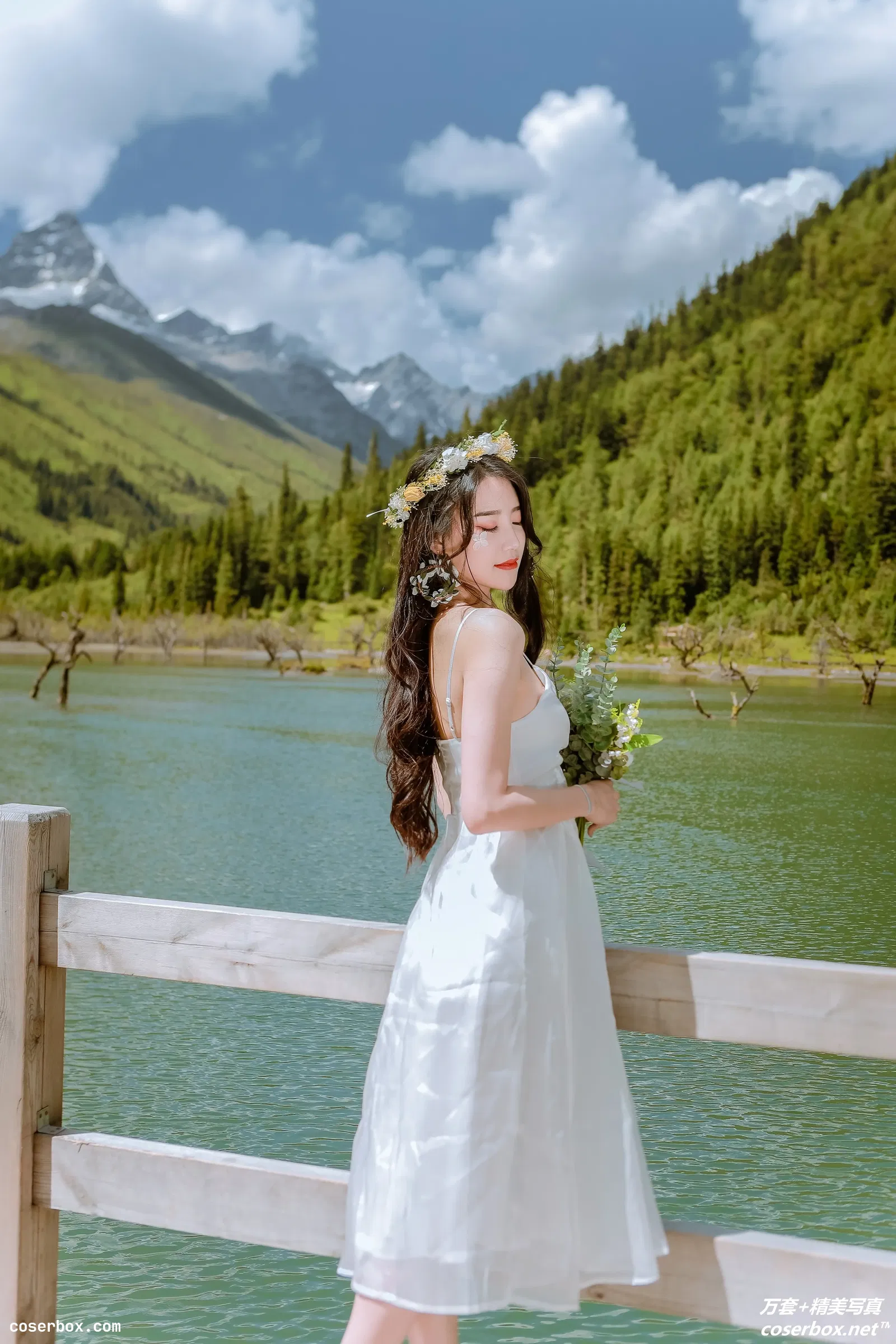 [YITUYU艺图语] 2022.02.02 NO.685 夏风如歌 婷婷 [33P-443MB]