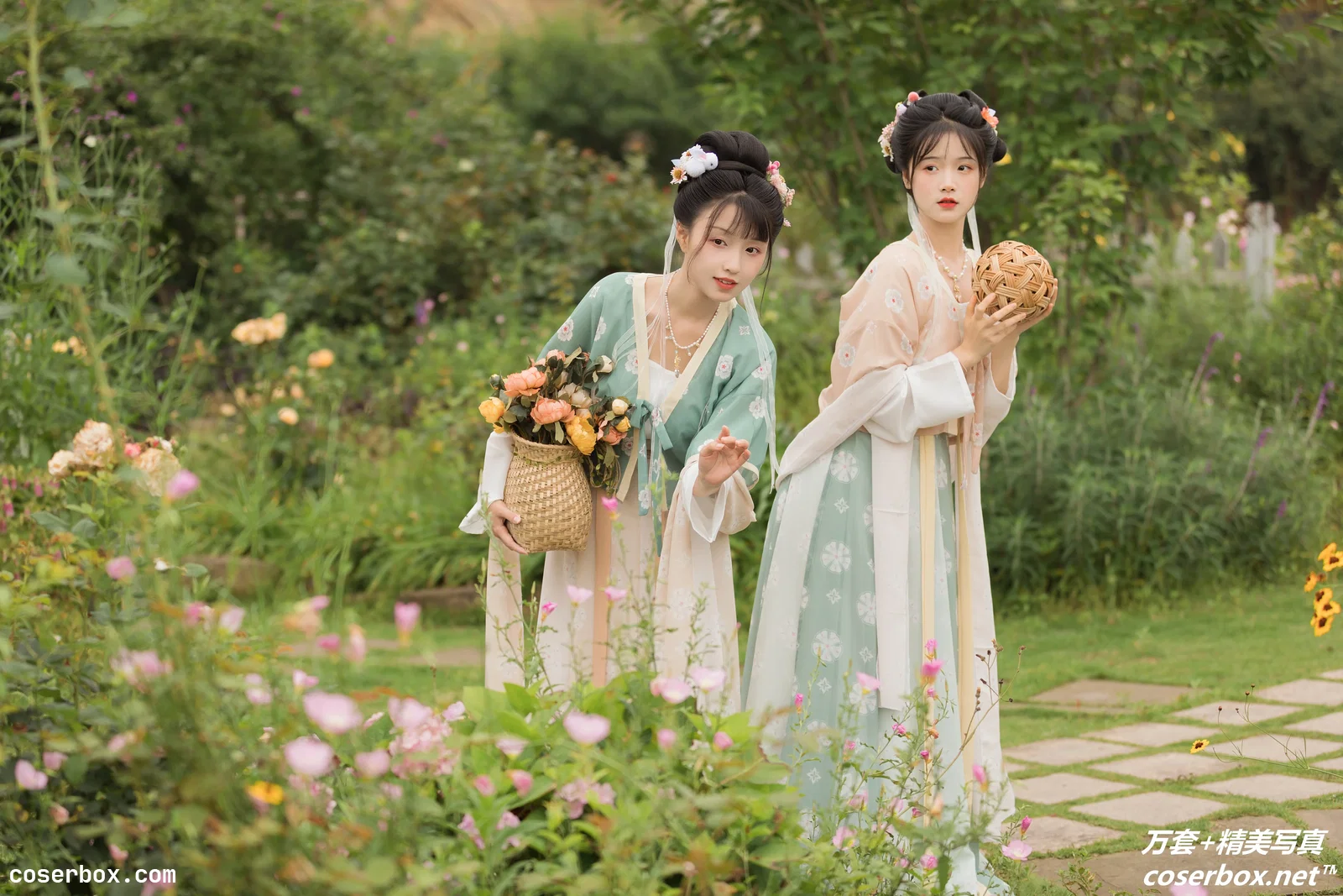 [YITUYU艺图语] 2021.08.21 NO.160 春日宴 miki小包子 [23P-366MB]