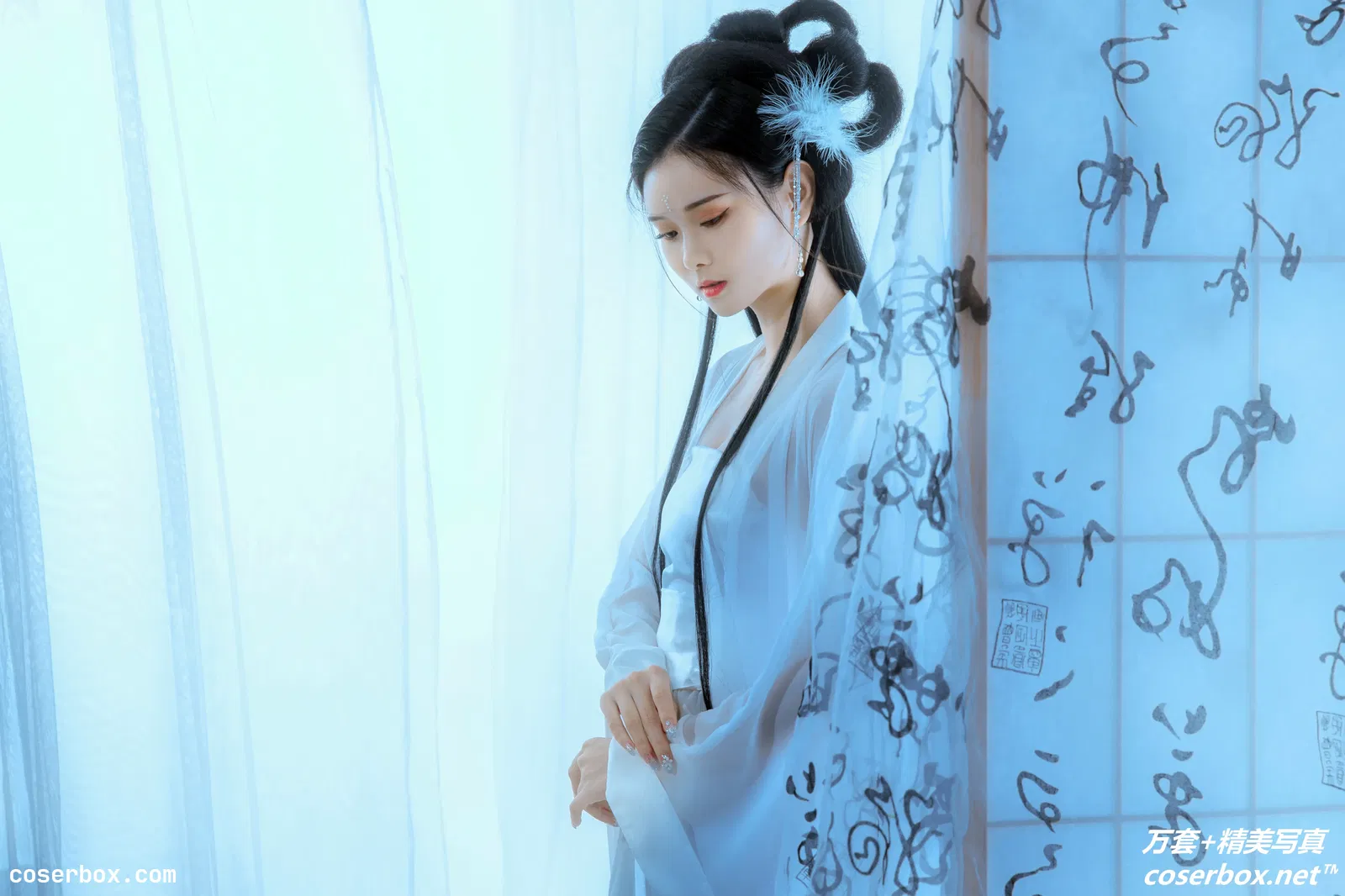 [YITUYU艺图语] 2022.03.05 NO.823 青狐 欣宝 [21P-232MB]