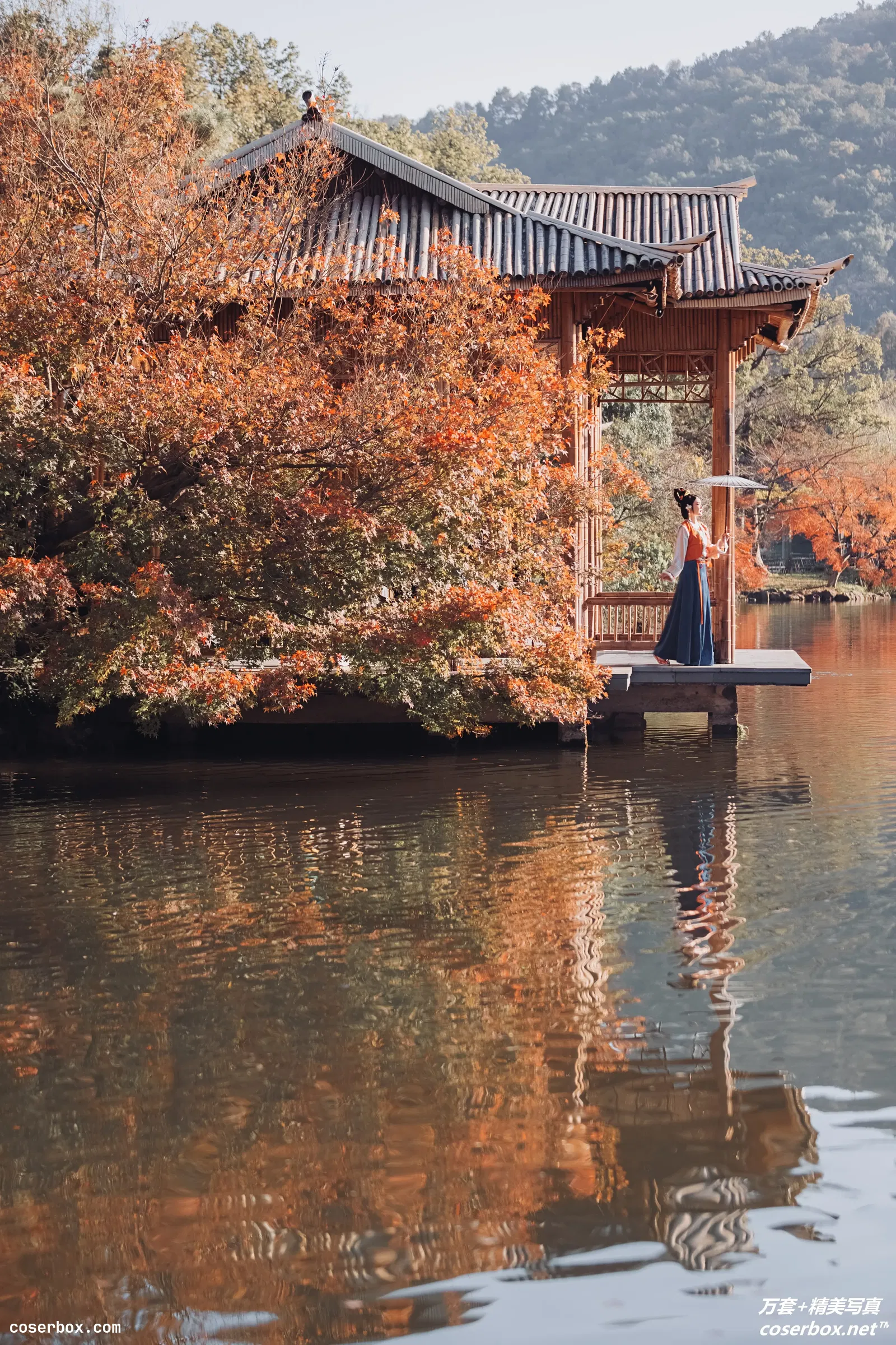 [YITUYU艺图语] 2022.03.08 NO.839 丹枫秋思 璐璐haley [28P-277MB]