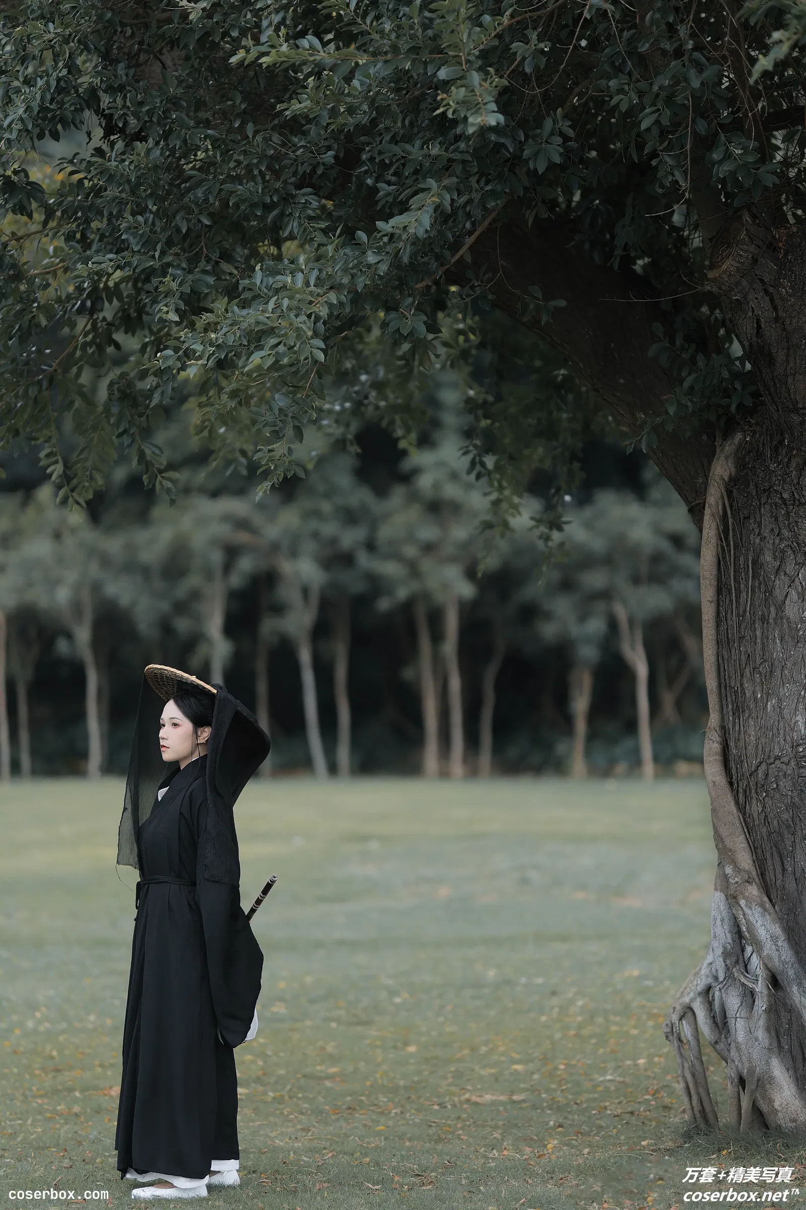 [YITUYU艺图语] 2021.10.08 NO.308 山中抚琴 小白 [24P-298MB]