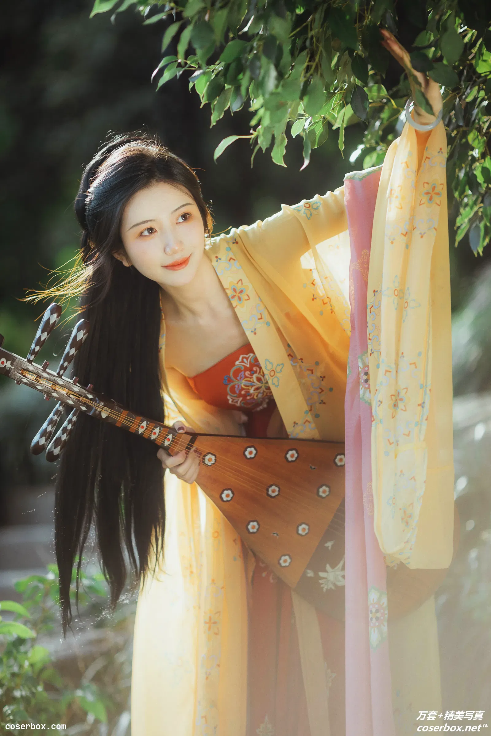 [YITUYU艺图语] 2021.12.29 NO.498 念你成疾 红利 [19P-134MB]