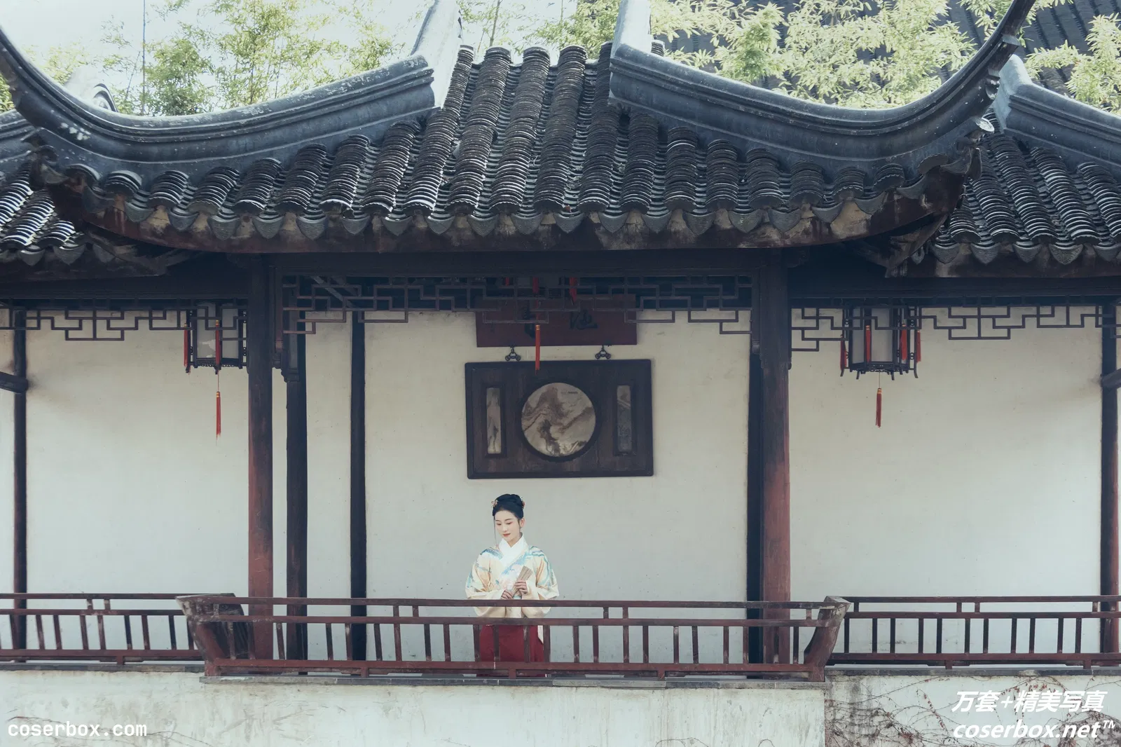 [YITUYU艺图语] 2021.10.20 NO.335 春词 淡蓝色忧伤静流淌 [24P-313MB]