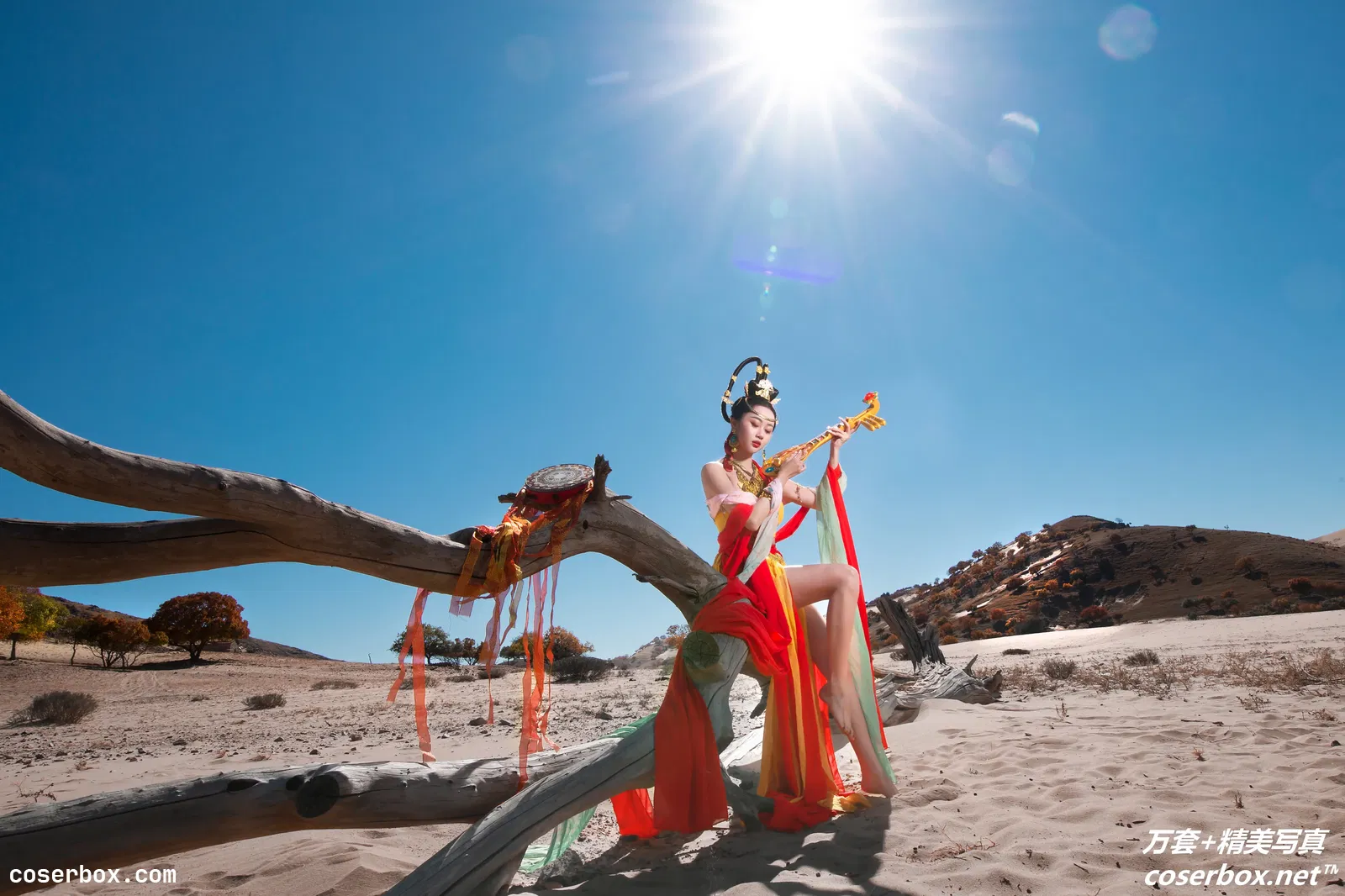 [YITUYU艺图语] 2022.02.28 NO.800 域外飞天 晶晶 [19P-229MB]